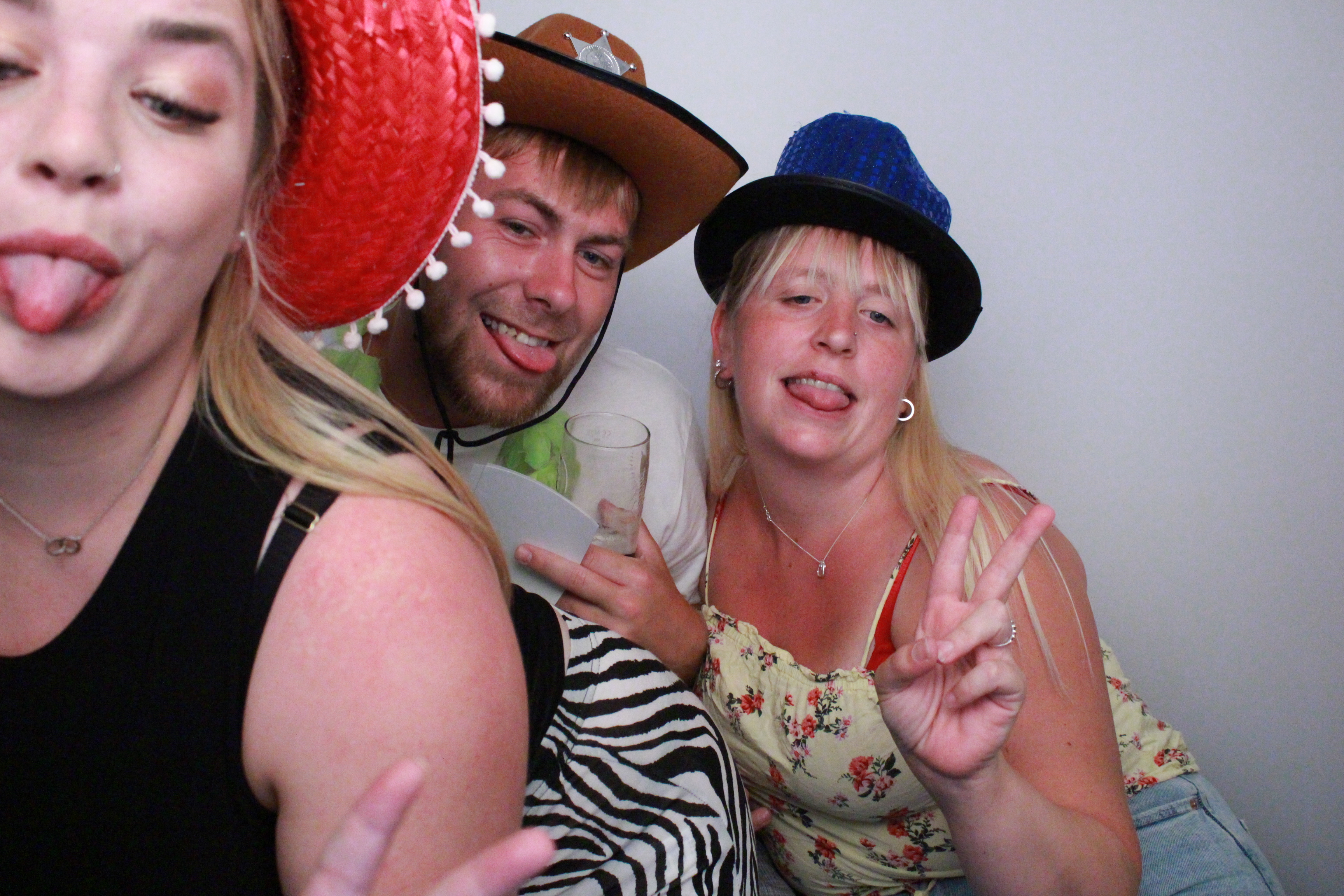 Jane's 50th Birthday  | View more photos from the event at gallery.myphotoboothexperience.co.uk/u/MyPhotoBoothExperienceLtd/Janes-50th-Birthday