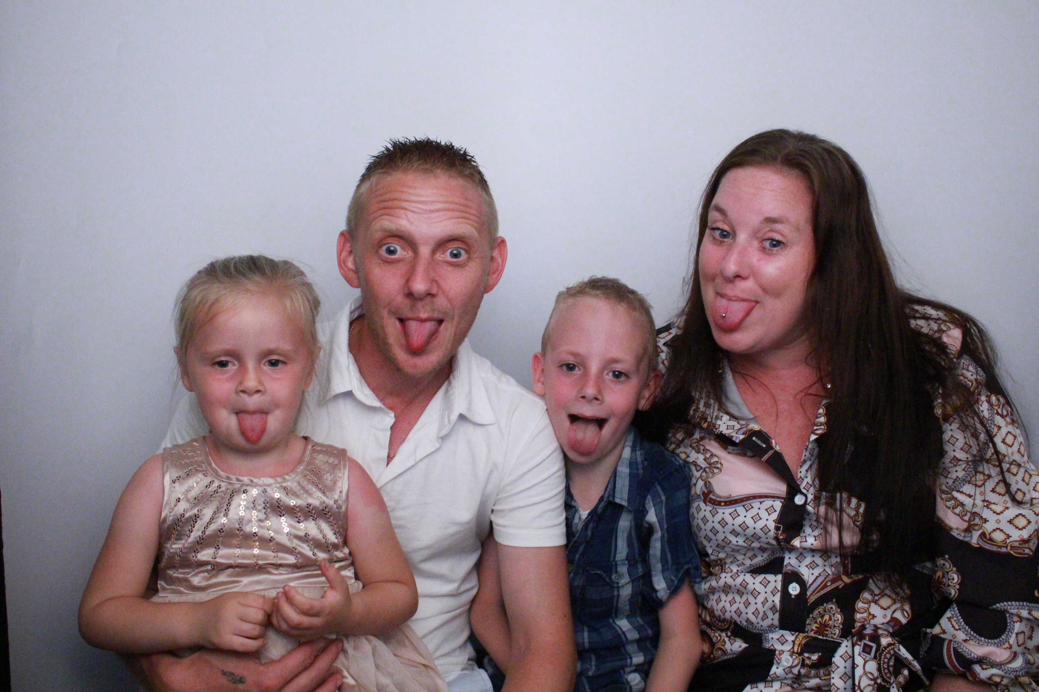 Jane's 50th Birthday  | View more photos from the event at gallery.myphotoboothexperience.co.uk/u/MyPhotoBoothExperienceLtd/Janes-50th-Birthday