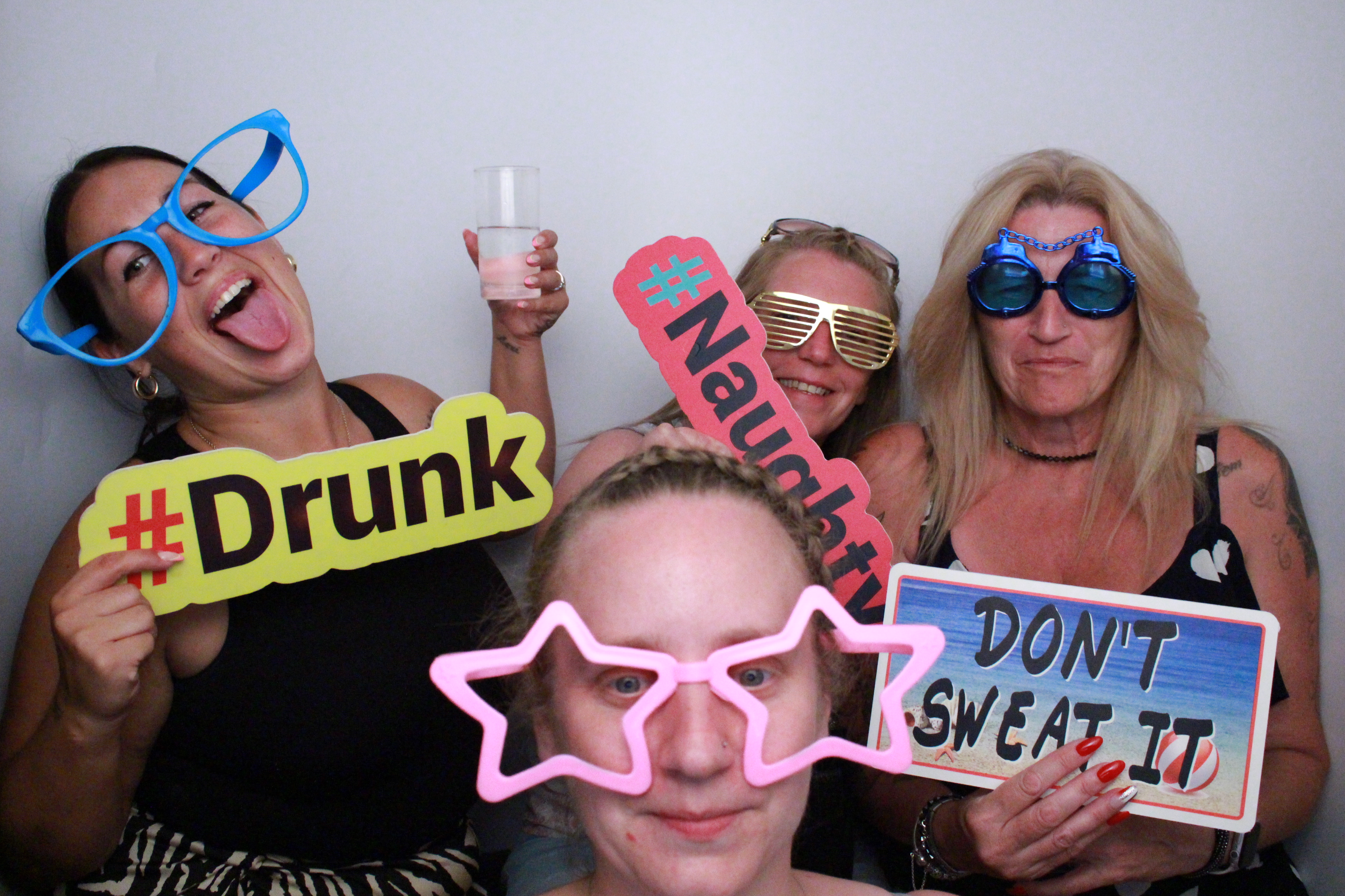 Jane's 50th Birthday  | View more photos from the event at gallery.myphotoboothexperience.co.uk/u/MyPhotoBoothExperienceLtd/Janes-50th-Birthday