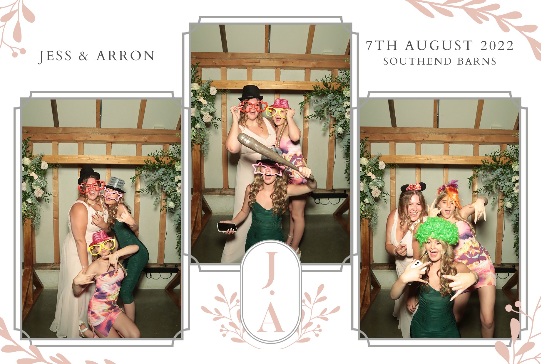 Jess & Arron's Wedding | View more photos from the event at gallery.myphotoboothexperience.co.uk/u/MyPhotoBoothExperienceLtd/Jess-Arrons-Wedding