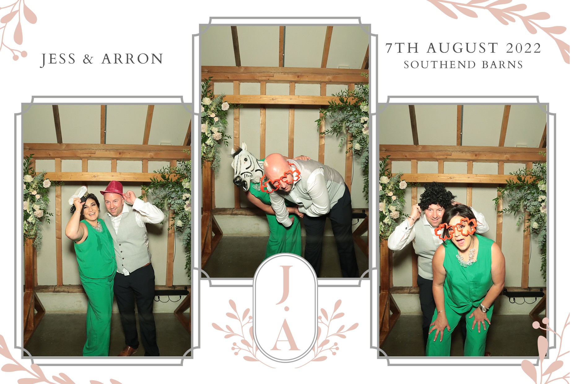 Jess & Arron's Wedding | View more photos from the event at gallery.myphotoboothexperience.co.uk/u/MyPhotoBoothExperienceLtd/Jess-Arrons-Wedding