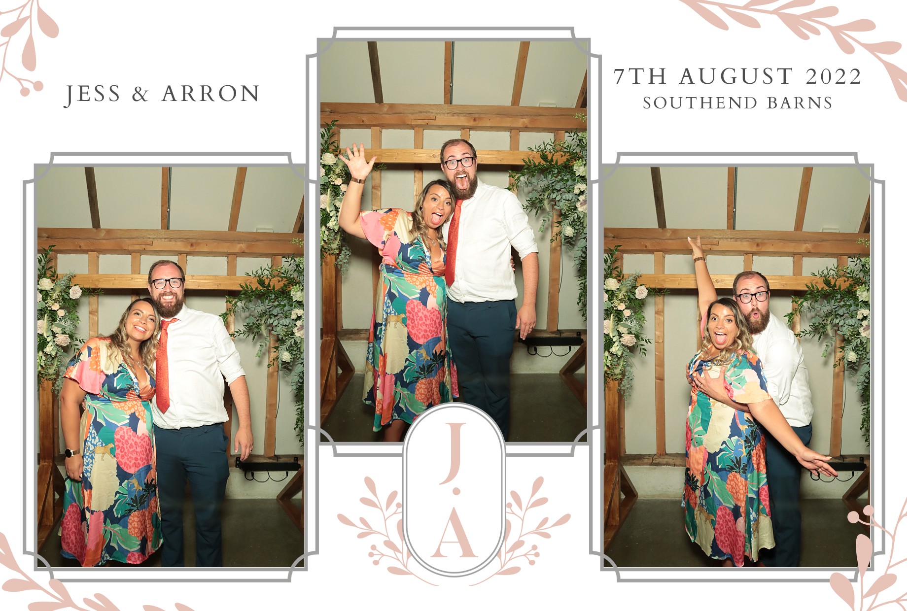 Jess & Arron's Wedding | View more photos from the event at gallery.myphotoboothexperience.co.uk/u/MyPhotoBoothExperienceLtd/Jess-Arrons-Wedding