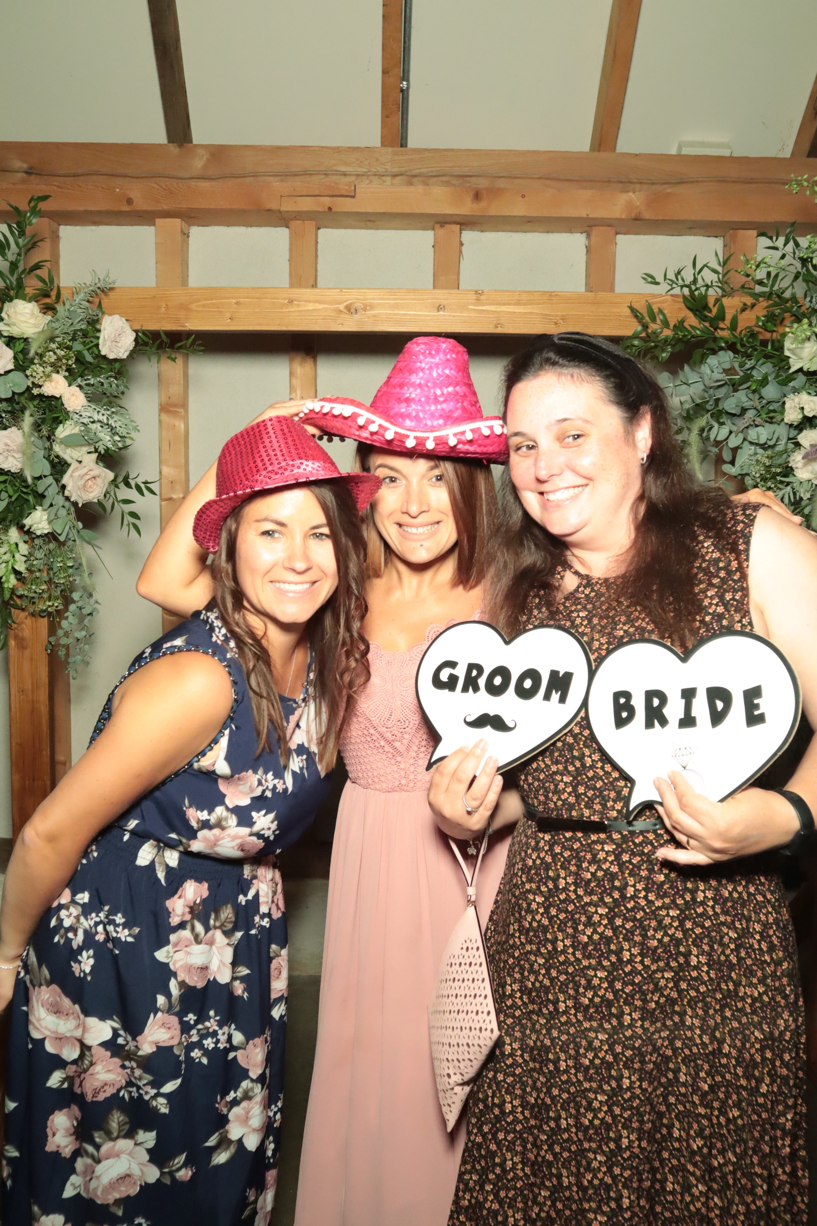 Jess & Arron's Wedding | View more photos from the event at gallery.myphotoboothexperience.co.uk/u/MyPhotoBoothExperienceLtd/Jess-Arrons-Wedding