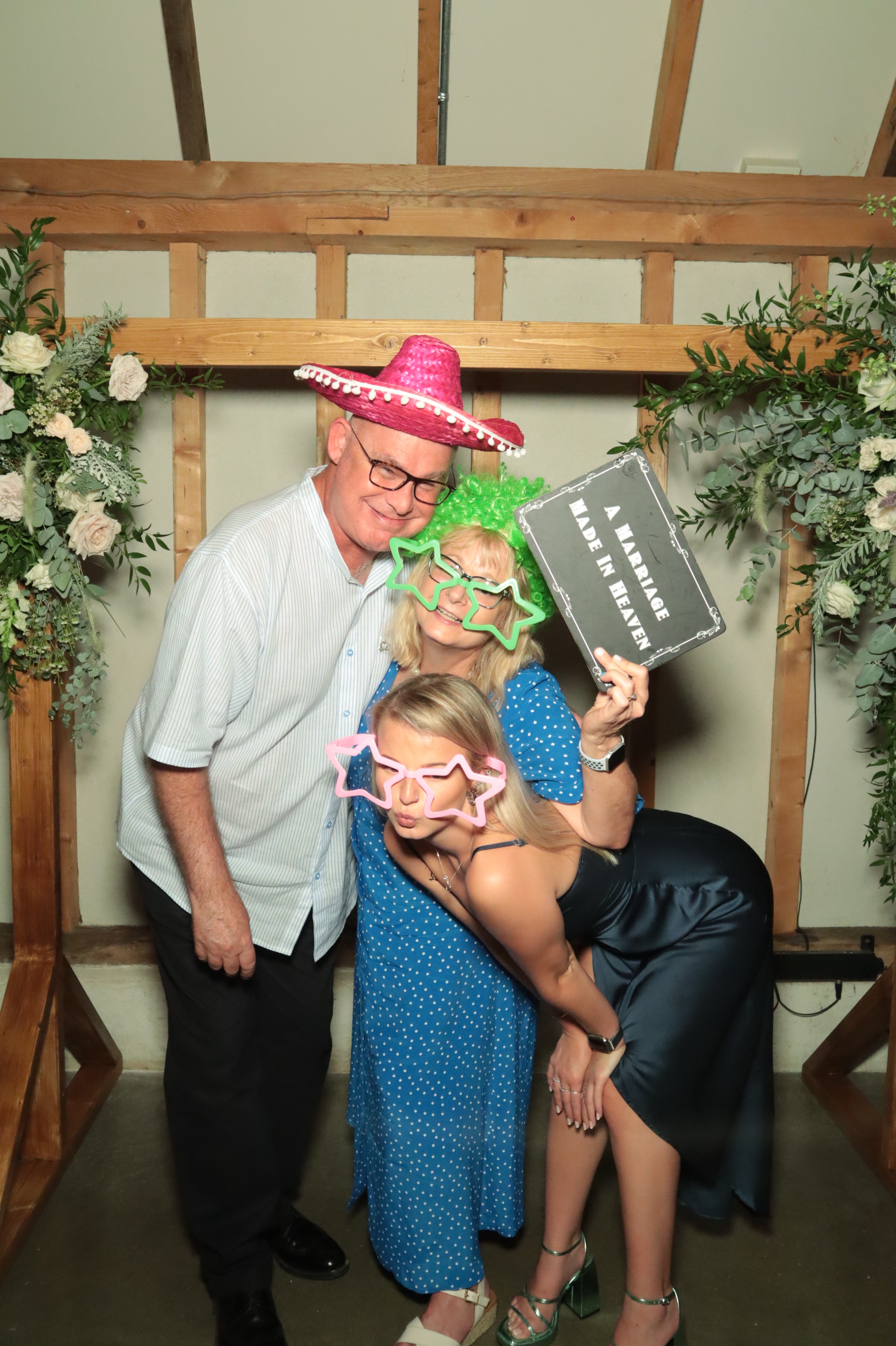 Jess & Arron's Wedding | View more photos from the event at gallery.myphotoboothexperience.co.uk/u/MyPhotoBoothExperienceLtd/Jess-Arrons-Wedding