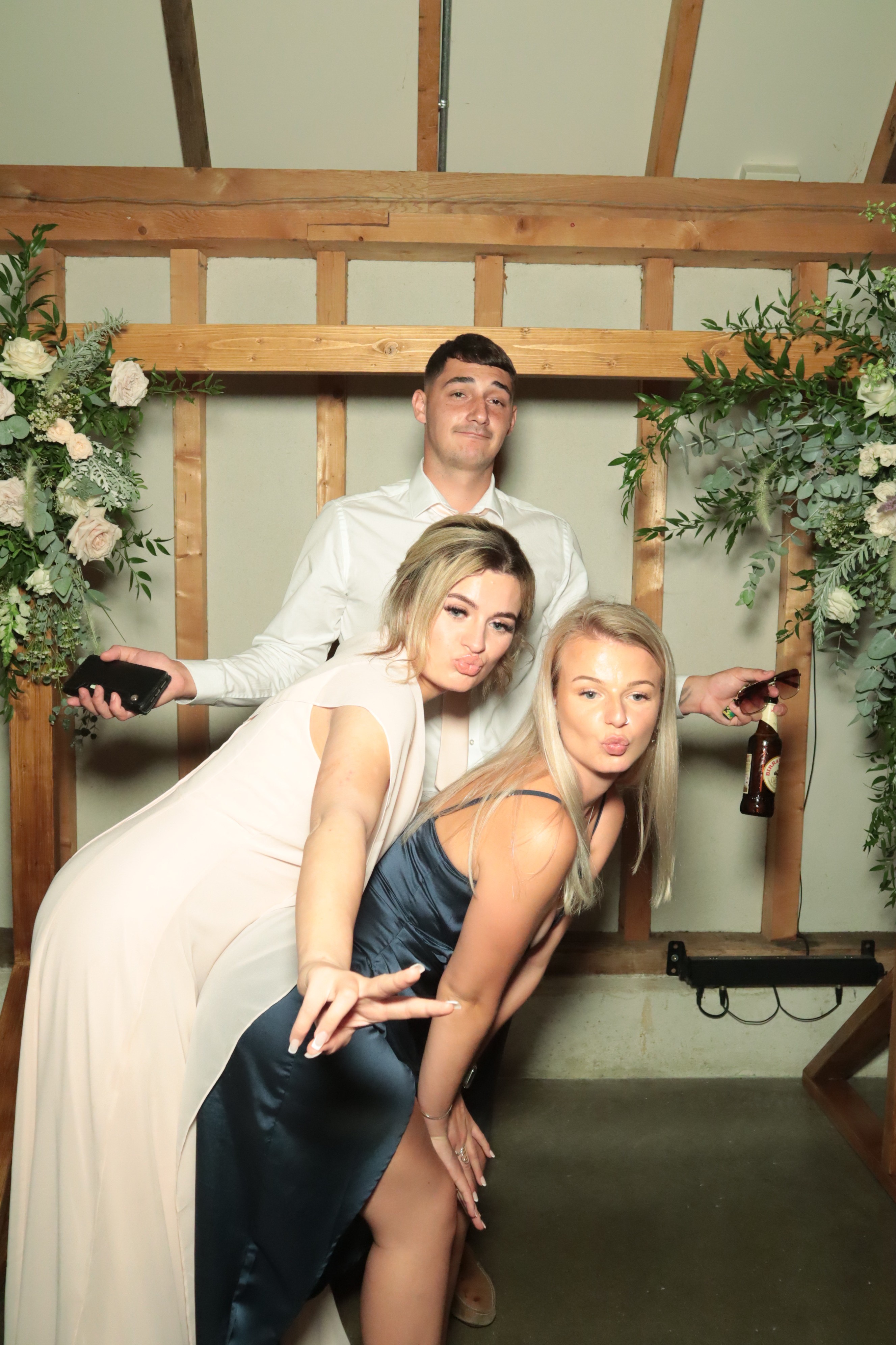 Jess & Arron's Wedding | View more photos from the event at gallery.myphotoboothexperience.co.uk/u/MyPhotoBoothExperienceLtd/Jess-Arrons-Wedding