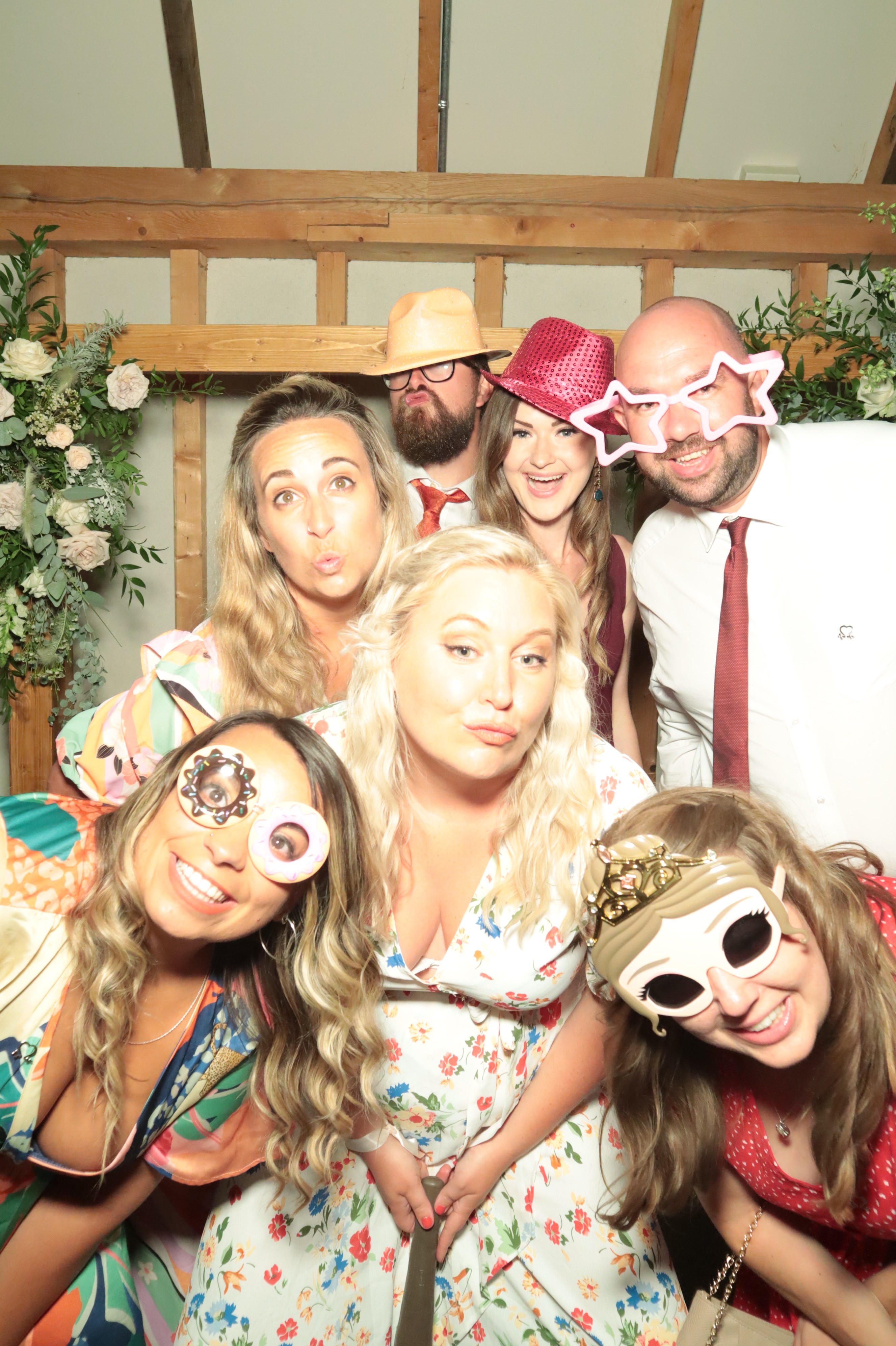 Jess & Arron's Wedding | View more photos from the event at gallery.myphotoboothexperience.co.uk/u/MyPhotoBoothExperienceLtd/Jess-Arrons-Wedding