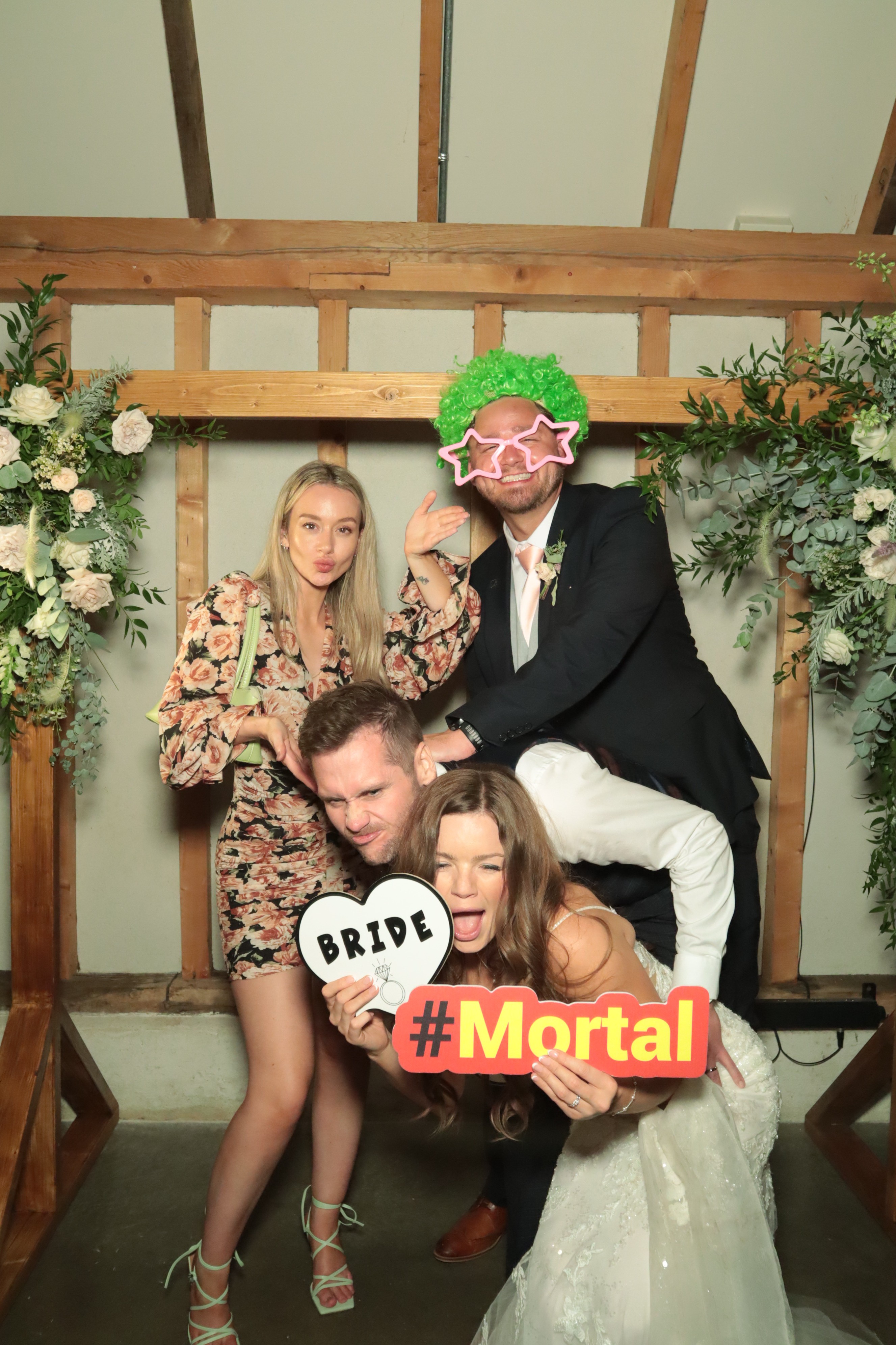 Jess & Arron's Wedding | View more photos from the event at gallery.myphotoboothexperience.co.uk/u/MyPhotoBoothExperienceLtd/Jess-Arrons-Wedding