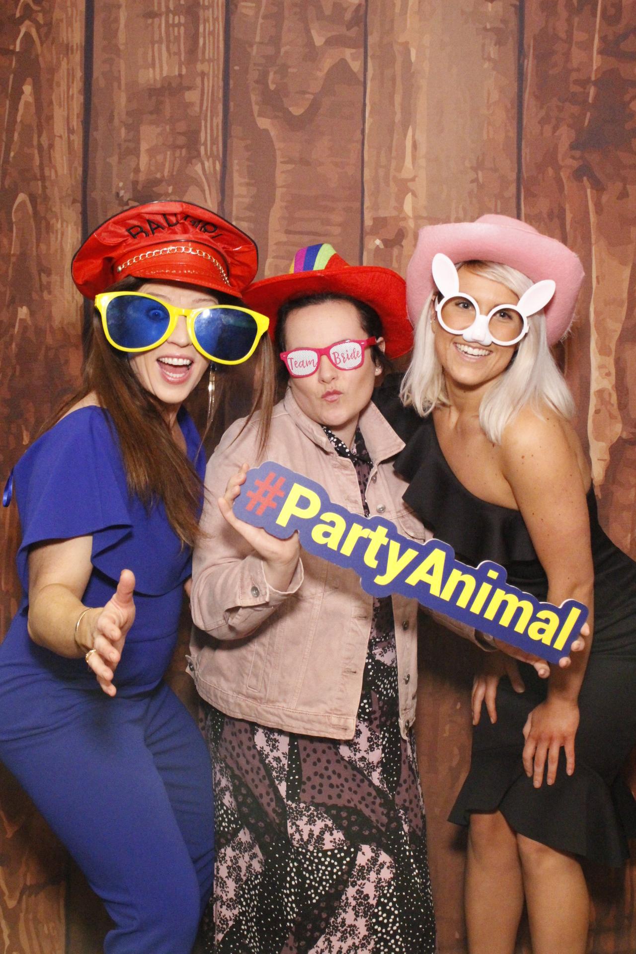 Jon & Yasmin's Wedding  | View more photos from the event at gallery.myphotoboothexperience.co.uk/u/MyPhotoBoothExperienceLtd/Jon-Yasmins-Wedding