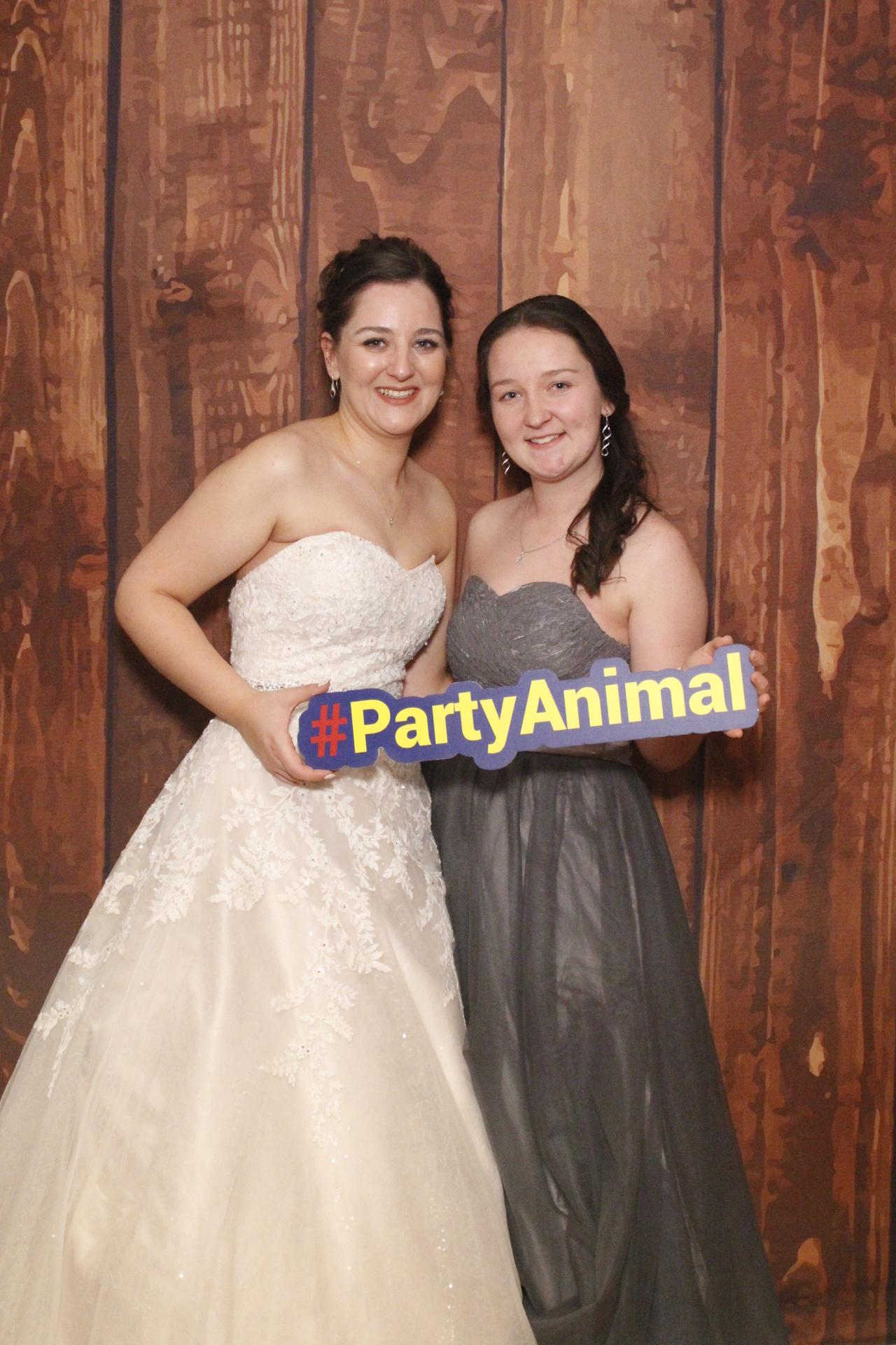 Jon & Yasmin's Wedding  | View more photos from the event at gallery.myphotoboothexperience.co.uk/u/MyPhotoBoothExperienceLtd/Jon-Yasmins-Wedding