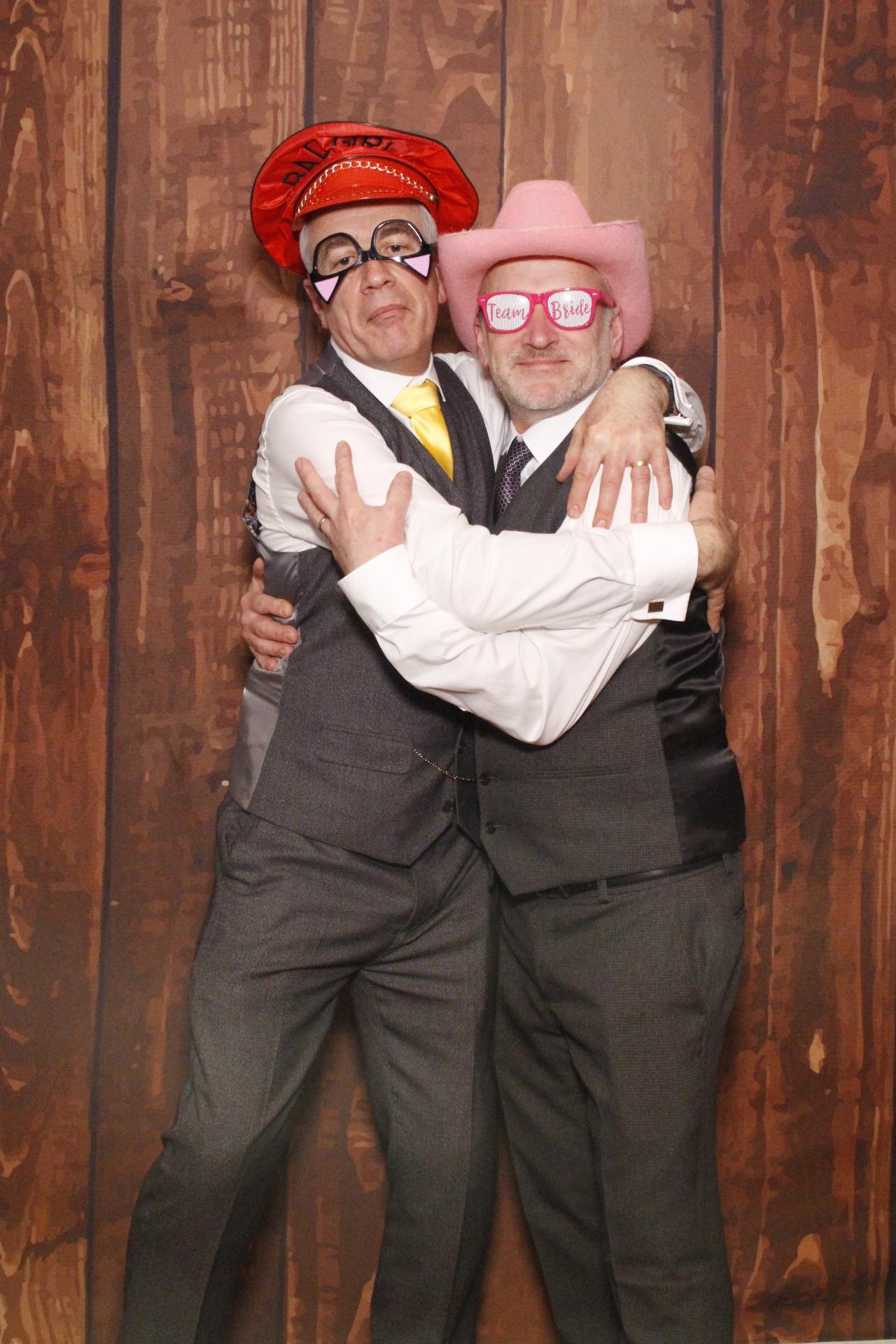 Jon & Yasmin's Wedding  | View more photos from the event at gallery.myphotoboothexperience.co.uk/u/MyPhotoBoothExperienceLtd/Jon-Yasmins-Wedding