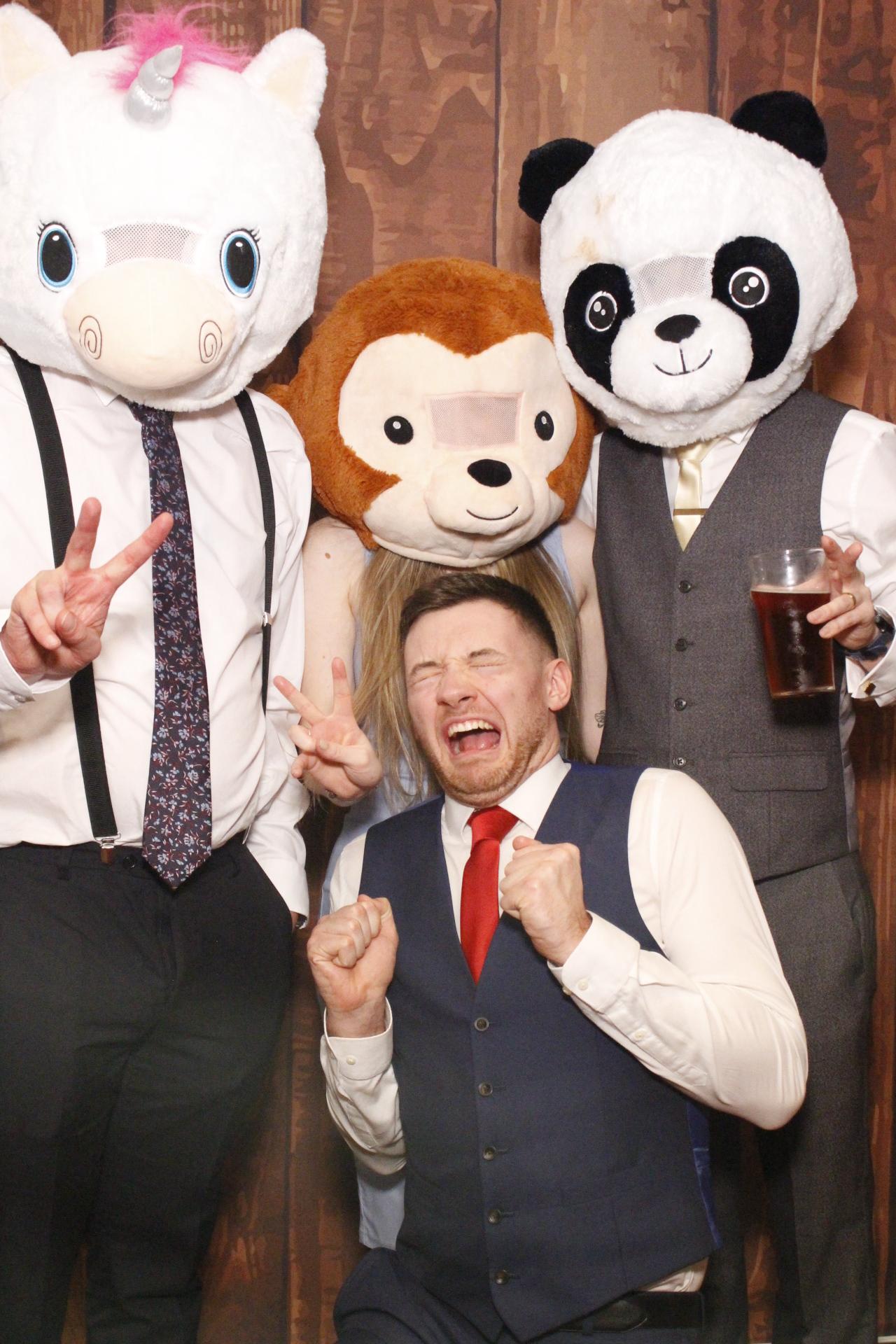 Jon & Yasmin's Wedding  | View more photos from the event at gallery.myphotoboothexperience.co.uk/u/MyPhotoBoothExperienceLtd/Jon-Yasmins-Wedding