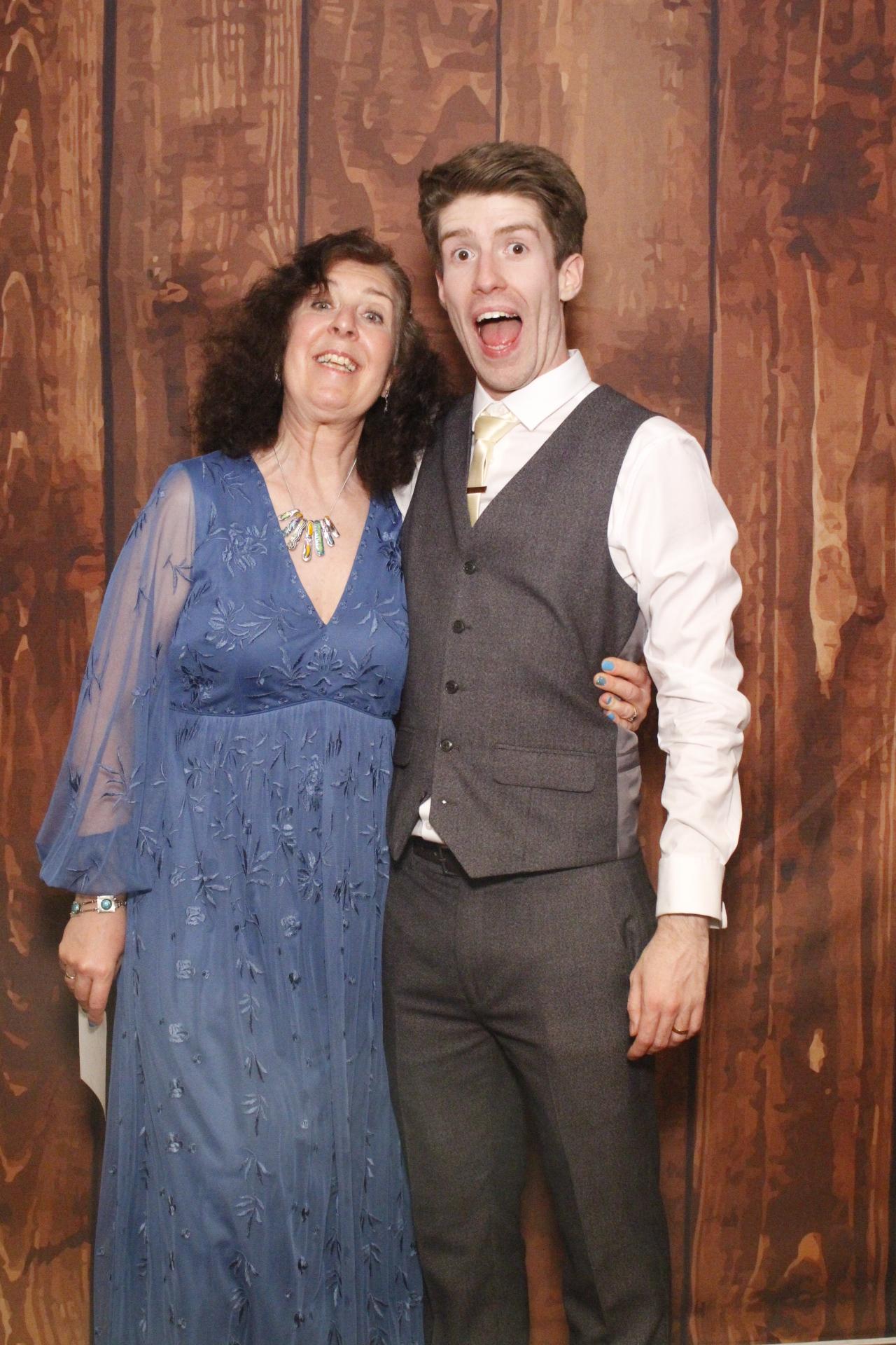 Jon & Yasmin's Wedding  | View more photos from the event at gallery.myphotoboothexperience.co.uk/u/MyPhotoBoothExperienceLtd/Jon-Yasmins-Wedding