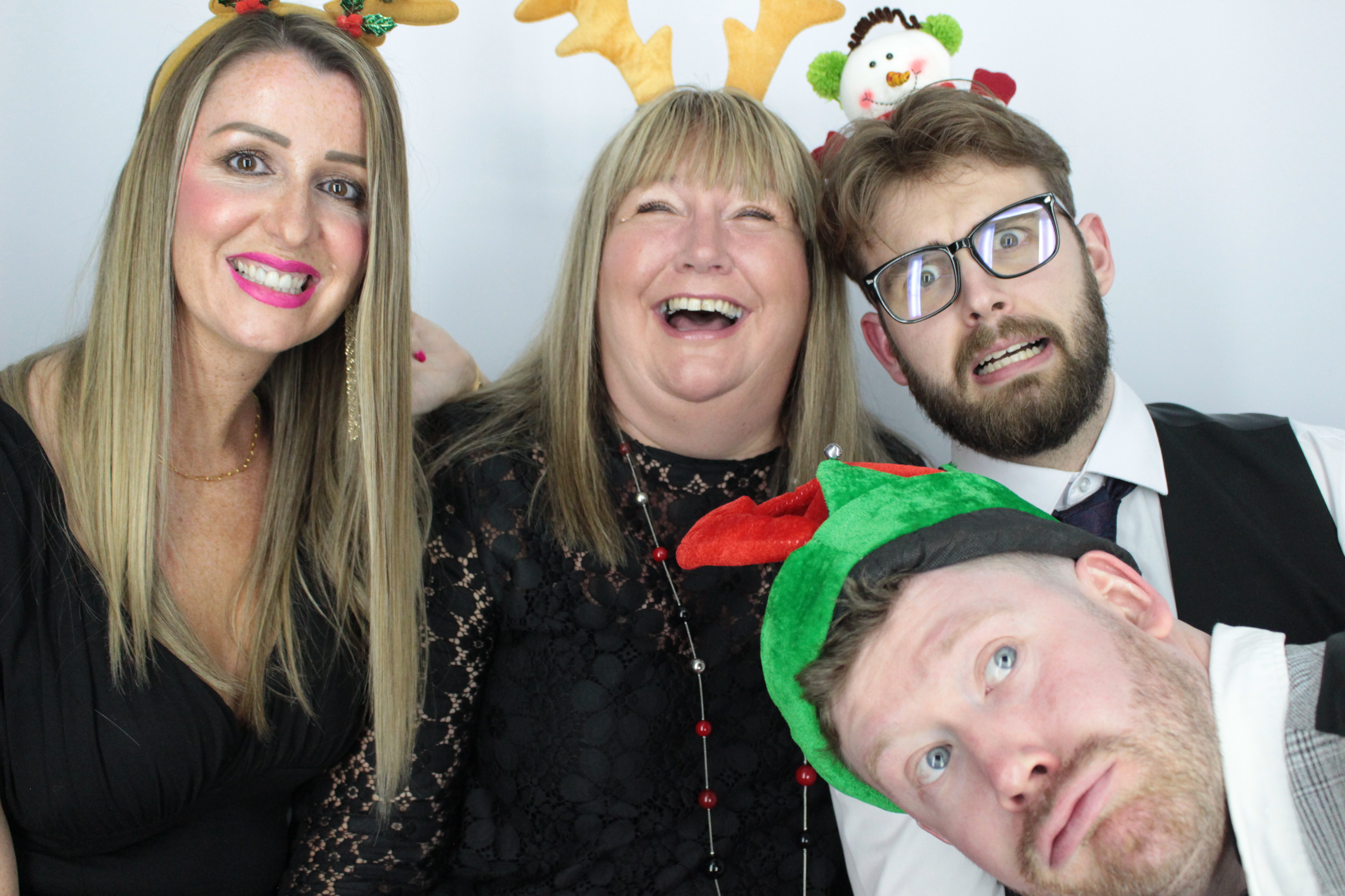 KINTO UK Christmas Party  | View more photos from the event at gallery.myphotoboothexperience.co.uk/u/MyPhotoBoothExperienceLtd/KINTO-UK-Christmas-Party