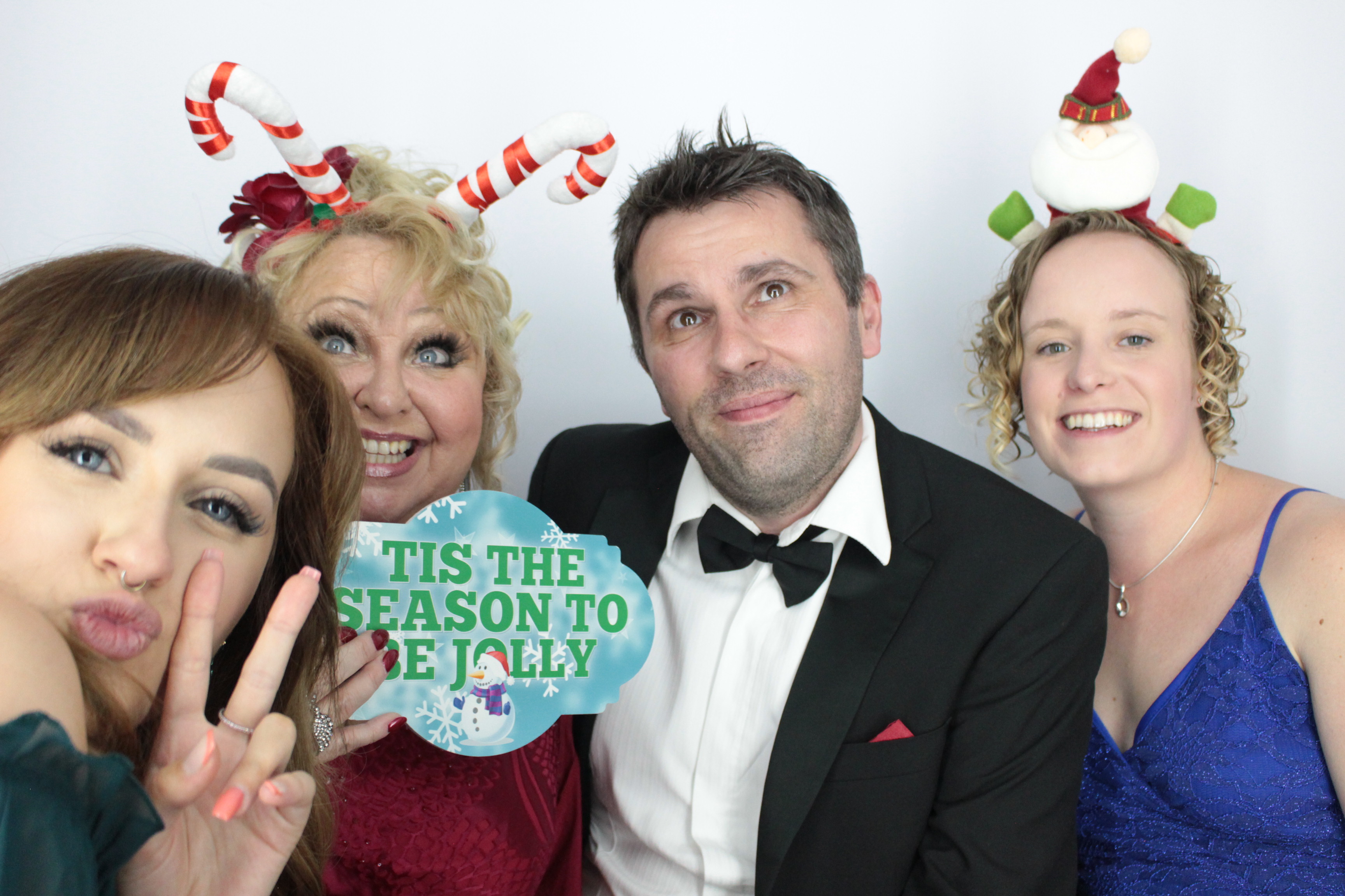 KINTO UK Christmas Party  | View more photos from the event at gallery.myphotoboothexperience.co.uk/u/MyPhotoBoothExperienceLtd/KINTO-UK-Christmas-Party