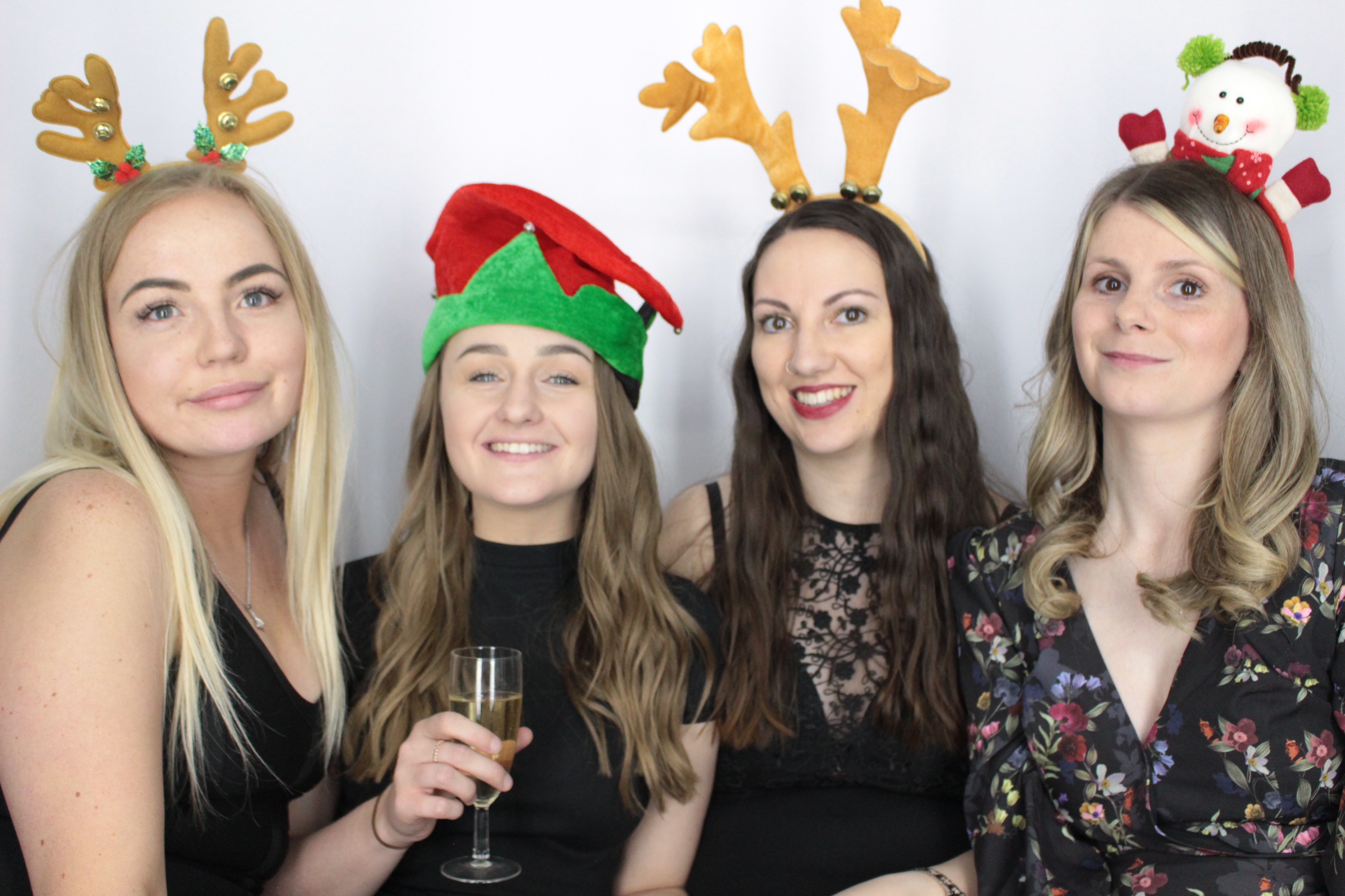 KINTO UK Christmas Party  | View more photos from the event at gallery.myphotoboothexperience.co.uk/u/MyPhotoBoothExperienceLtd/KINTO-UK-Christmas-Party