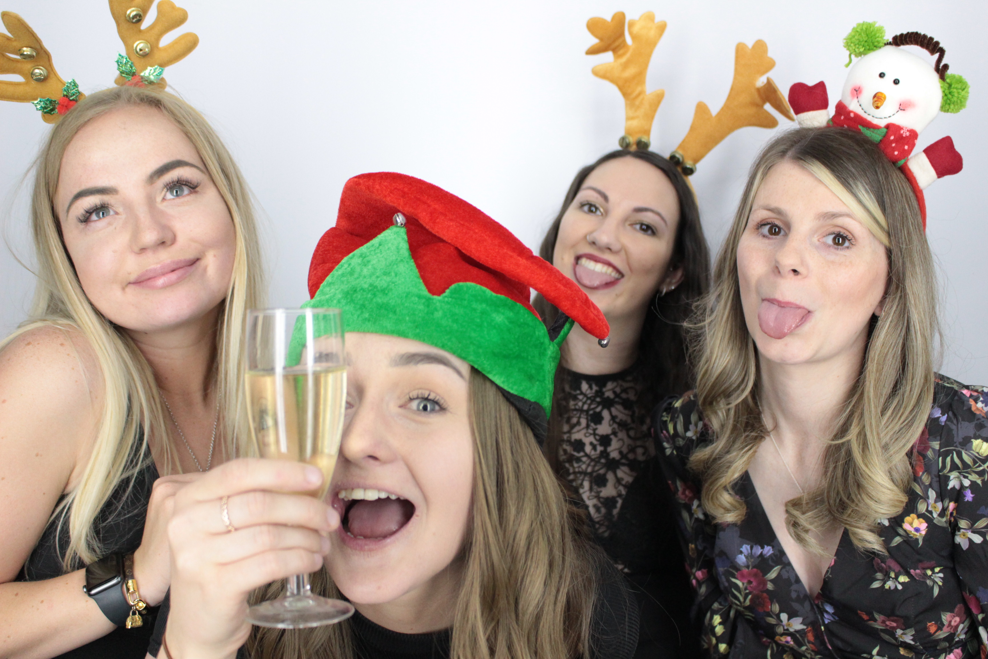 KINTO UK Christmas Party  | View more photos from the event at gallery.myphotoboothexperience.co.uk/u/MyPhotoBoothExperienceLtd/KINTO-UK-Christmas-Party