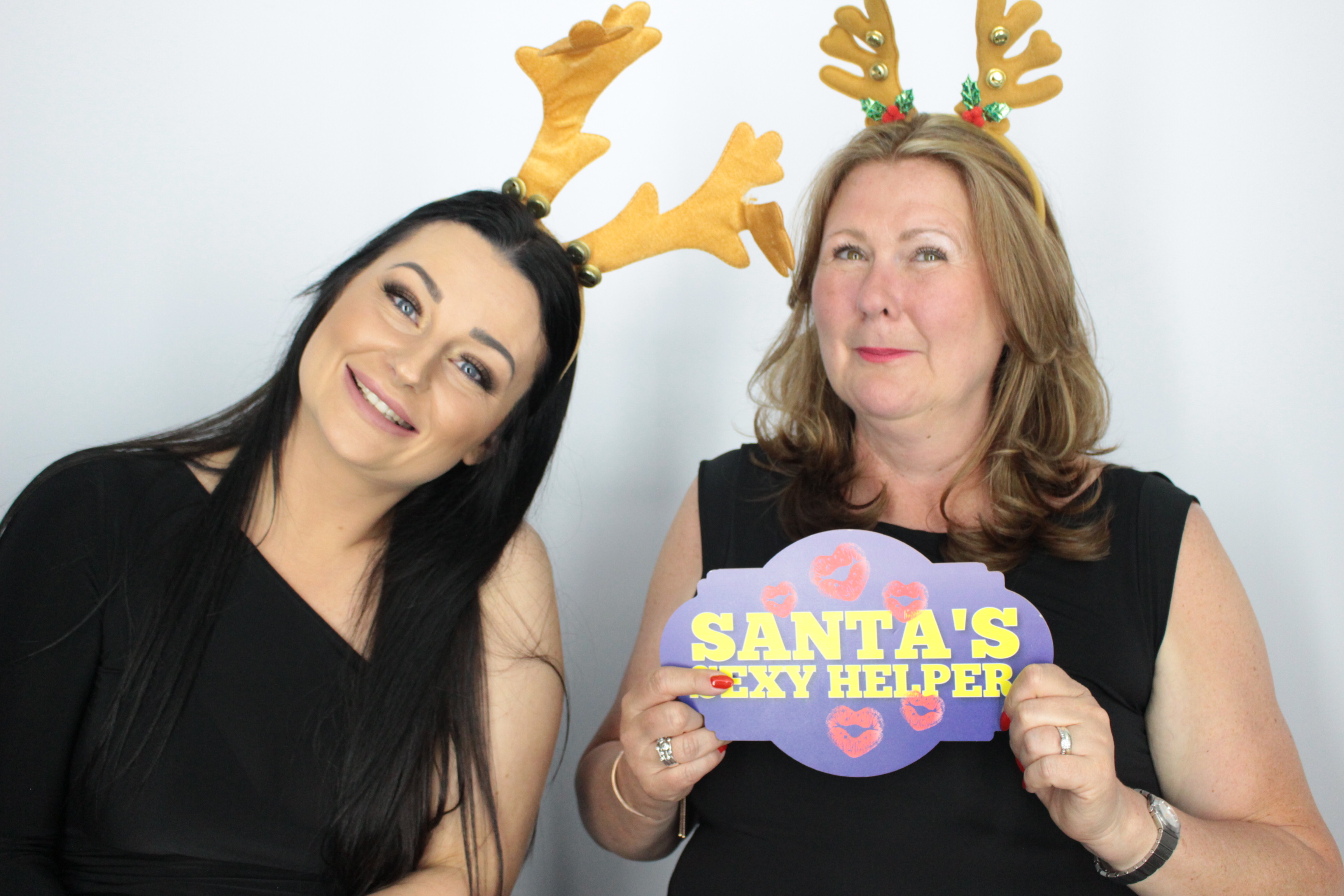KINTO UK Christmas Party  | View more photos from the event at gallery.myphotoboothexperience.co.uk/u/MyPhotoBoothExperienceLtd/KINTO-UK-Christmas-Party