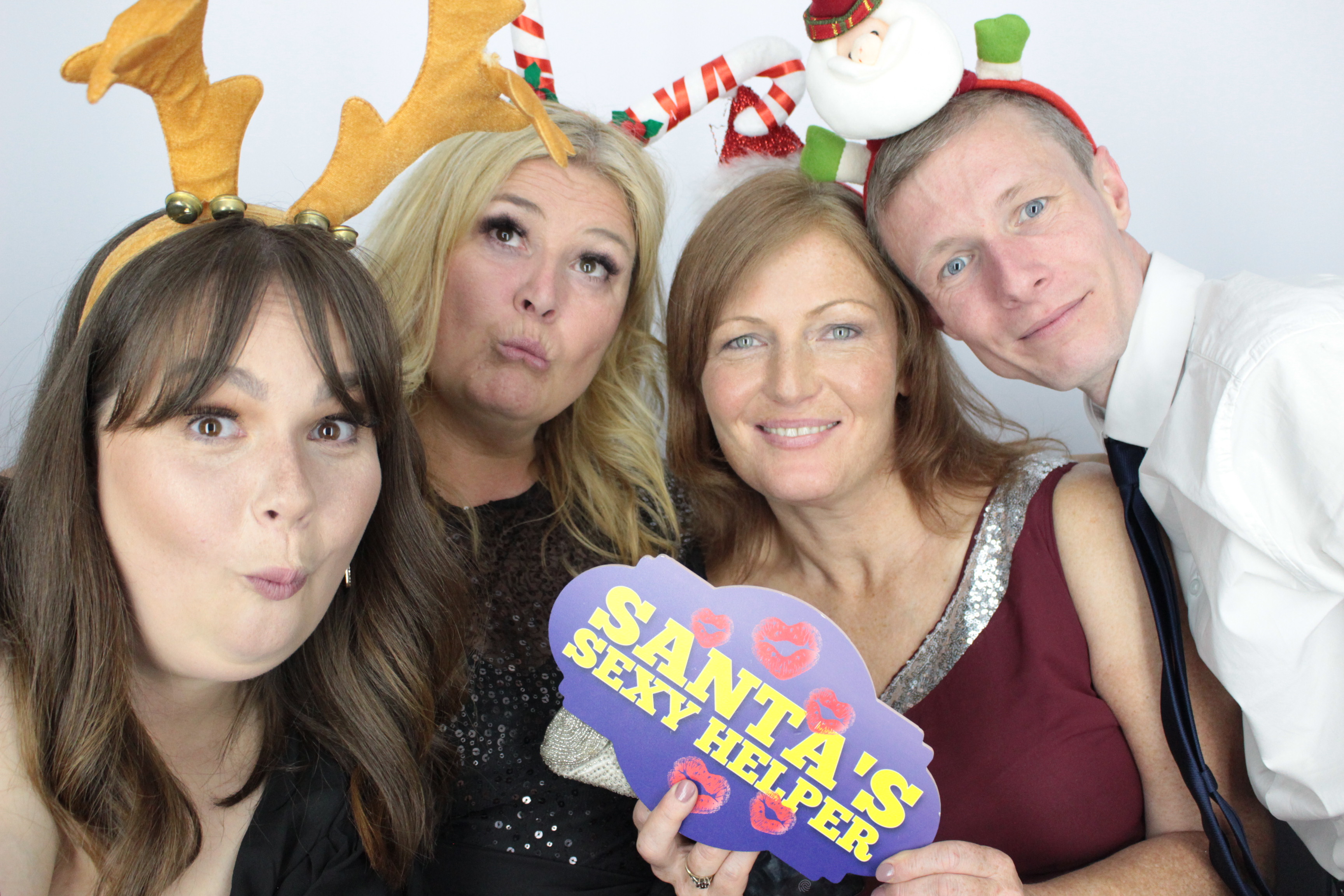 KINTO UK Christmas Party  | View more photos from the event at gallery.myphotoboothexperience.co.uk/u/MyPhotoBoothExperienceLtd/KINTO-UK-Christmas-Party