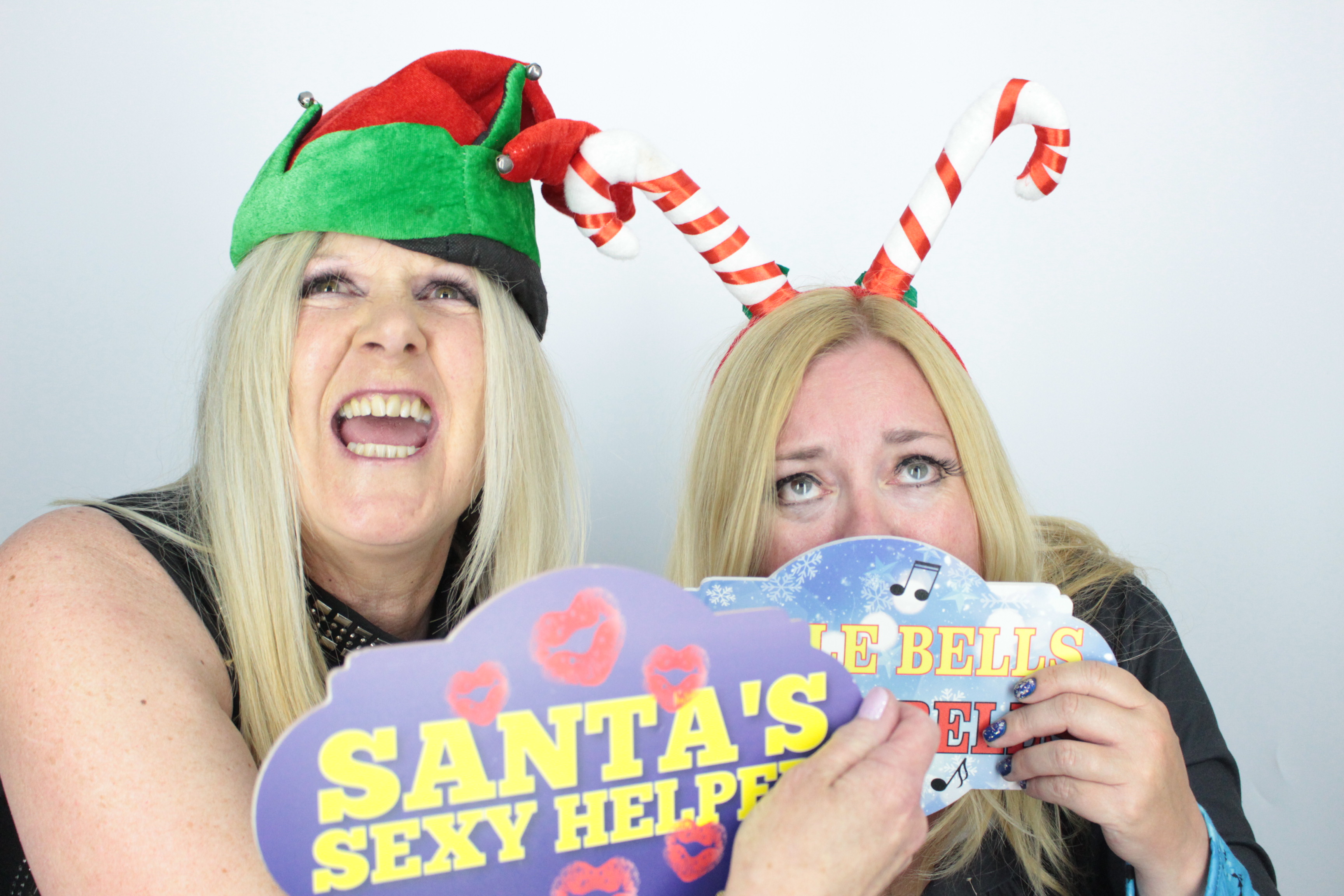KINTO UK Christmas Party  | View more photos from the event at gallery.myphotoboothexperience.co.uk/u/MyPhotoBoothExperienceLtd/KINTO-UK-Christmas-Party