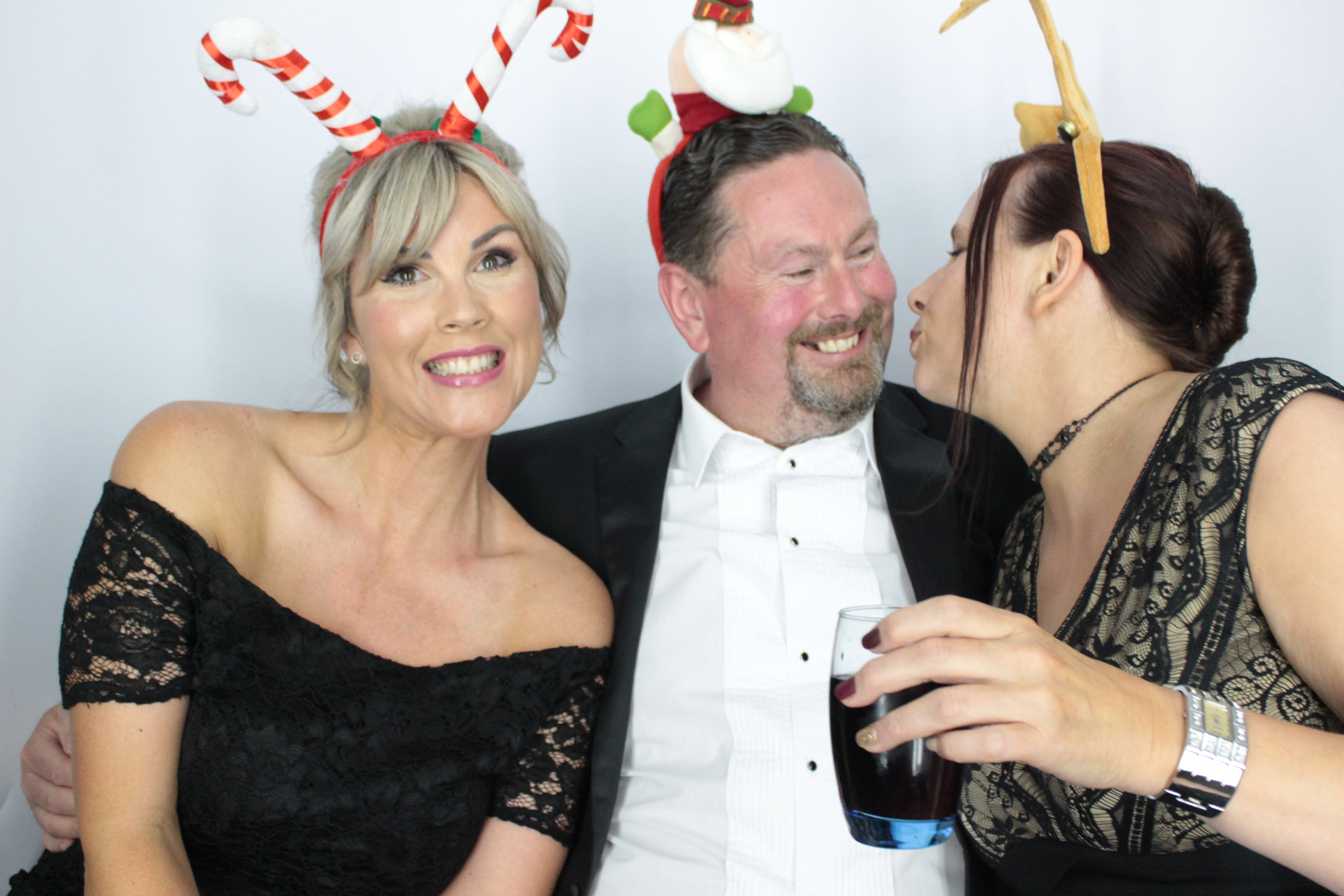 KINTO UK Christmas Party  | View more photos from the event at gallery.myphotoboothexperience.co.uk/u/MyPhotoBoothExperienceLtd/KINTO-UK-Christmas-Party