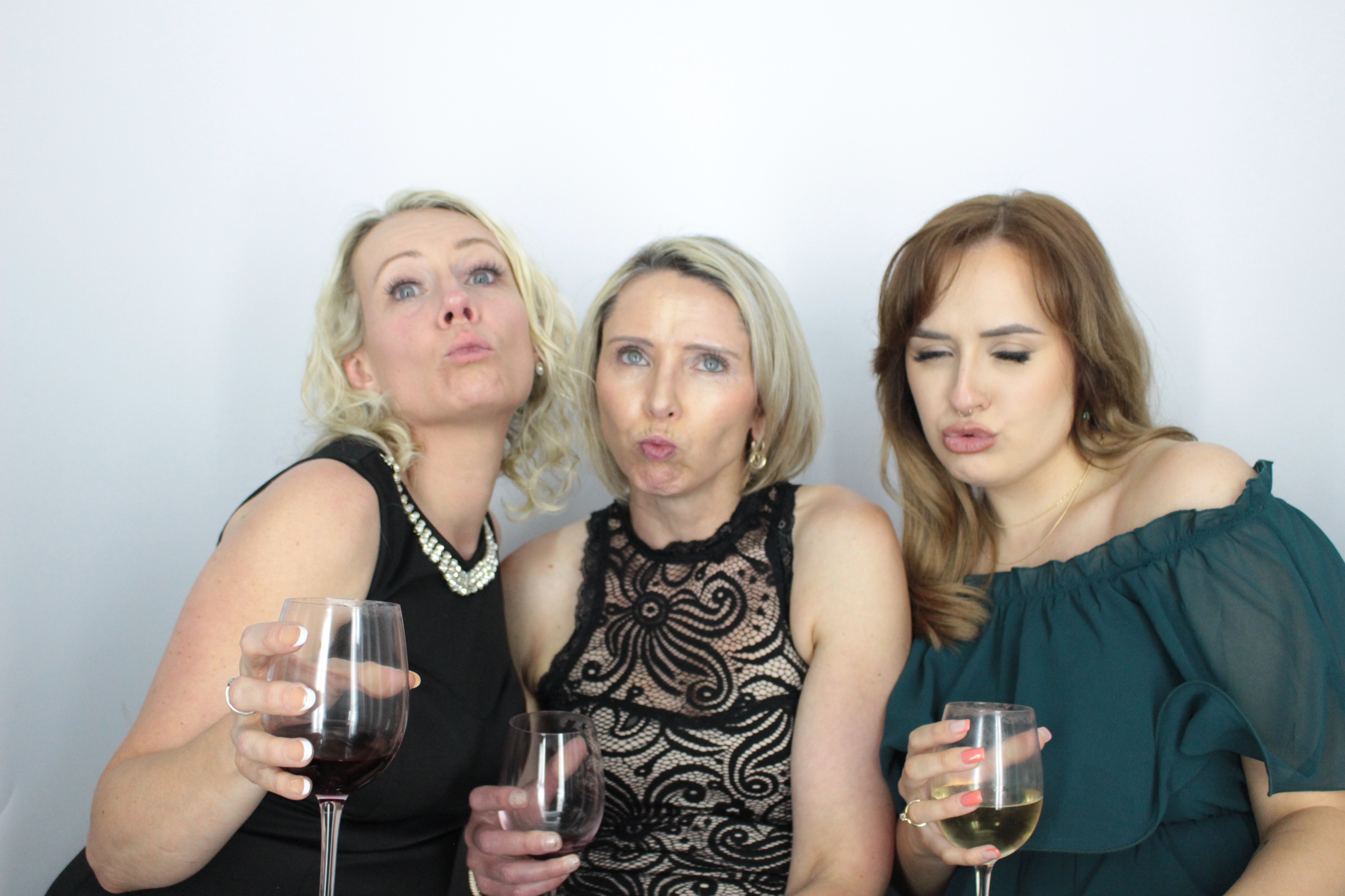 KINTO UK Christmas Party  | View more photos from the event at gallery.myphotoboothexperience.co.uk/u/MyPhotoBoothExperienceLtd/KINTO-UK-Christmas-Party