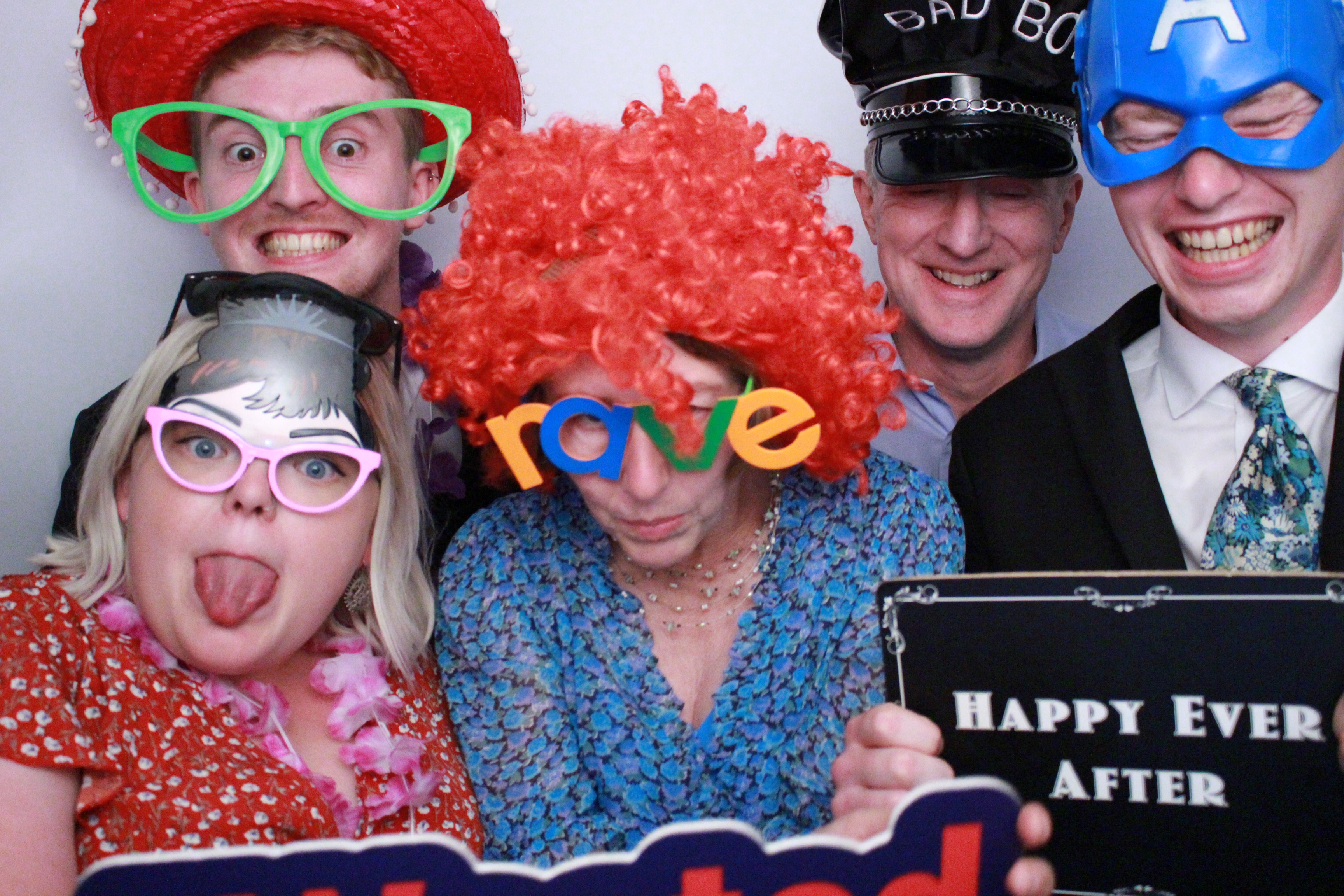 Karis & James's Wedding  | View more photos from the event at gallery.myphotoboothexperience.co.uk/u/MyPhotoBoothExperienceLtd/Karis-Jamess-Wedding