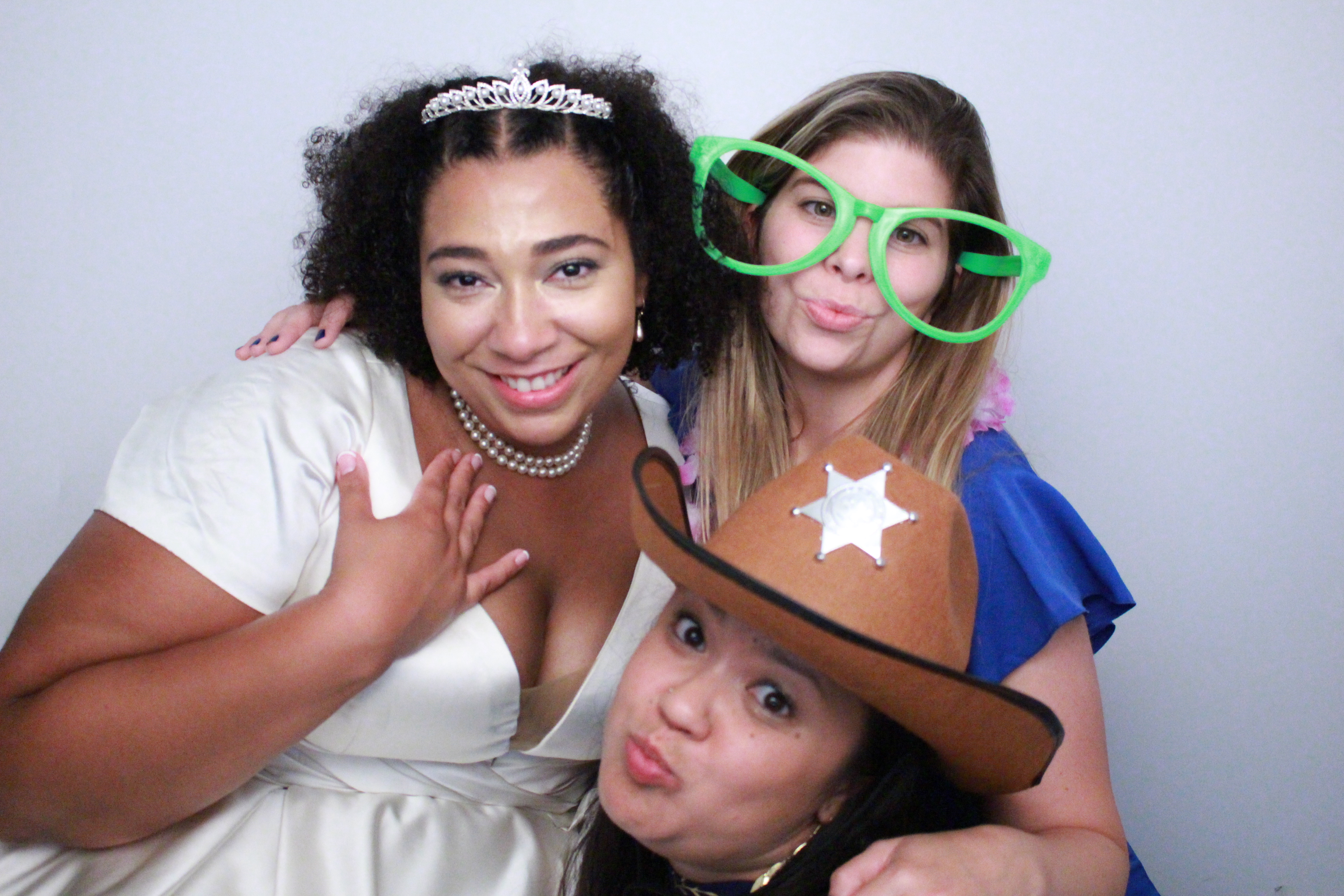 Karis & James's Wedding  | View more photos from the event at gallery.myphotoboothexperience.co.uk/u/MyPhotoBoothExperienceLtd/Karis-Jamess-Wedding