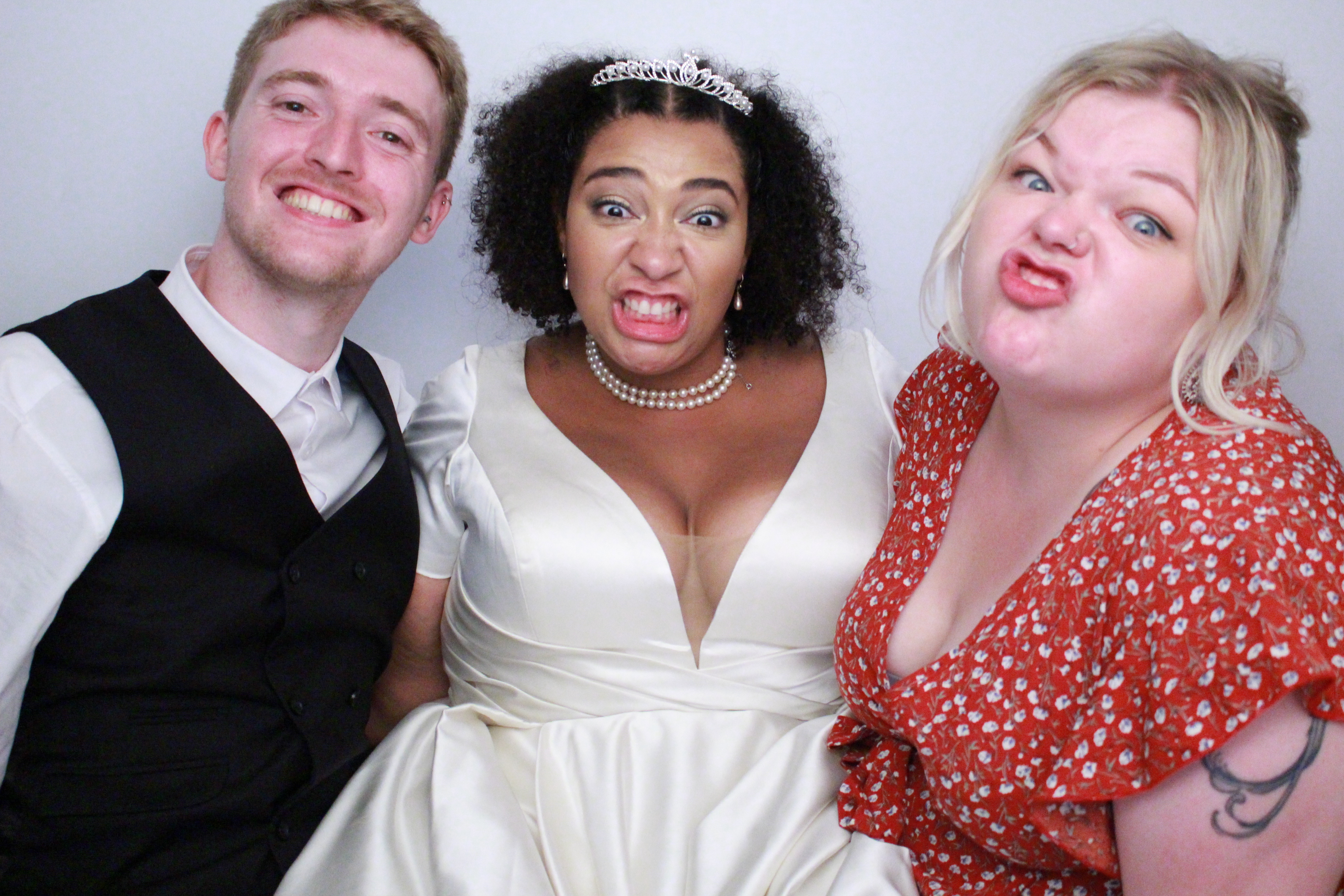 Karis & James's Wedding  | View more photos from the event at gallery.myphotoboothexperience.co.uk/u/MyPhotoBoothExperienceLtd/Karis-Jamess-Wedding