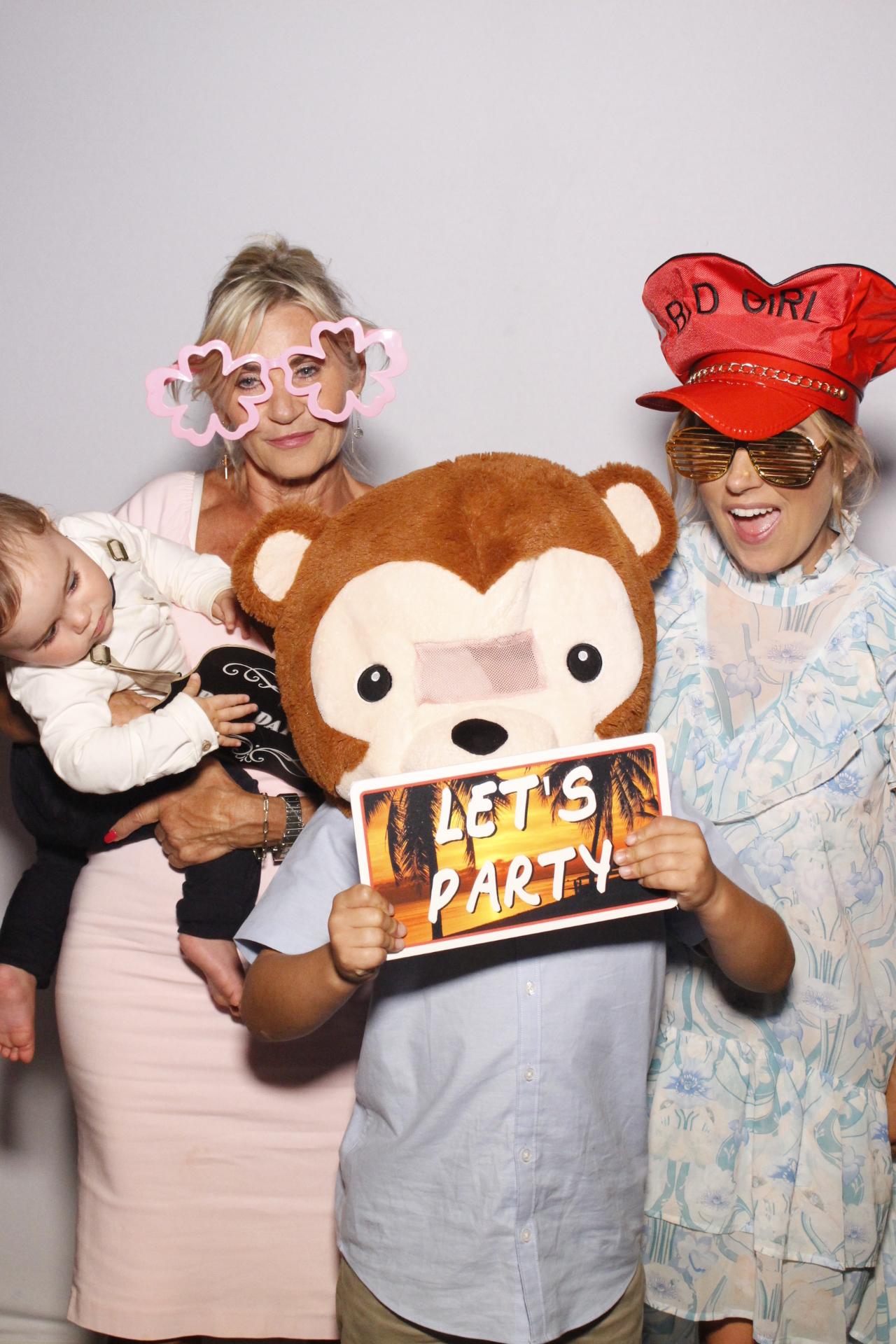 Kat & Neil's Wedding | View more photos from the event at gallery.myphotoboothexperience.co.uk/u/MyPhotoBoothExperienceLtd/Kat-Neils-Wedding