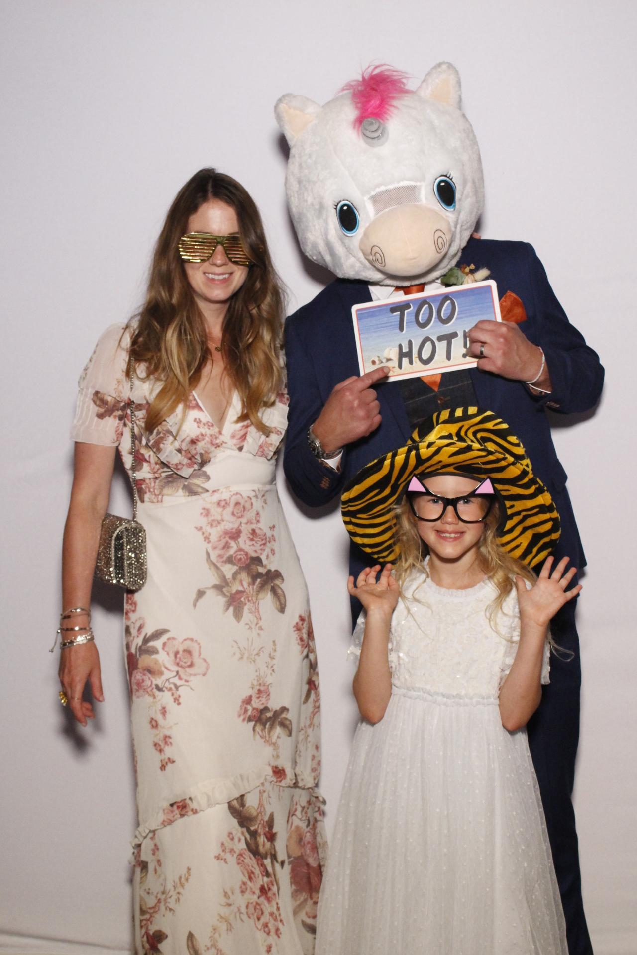 Kat & Neil's Wedding | View more photos from the event at gallery.myphotoboothexperience.co.uk/u/MyPhotoBoothExperienceLtd/Kat-Neils-Wedding