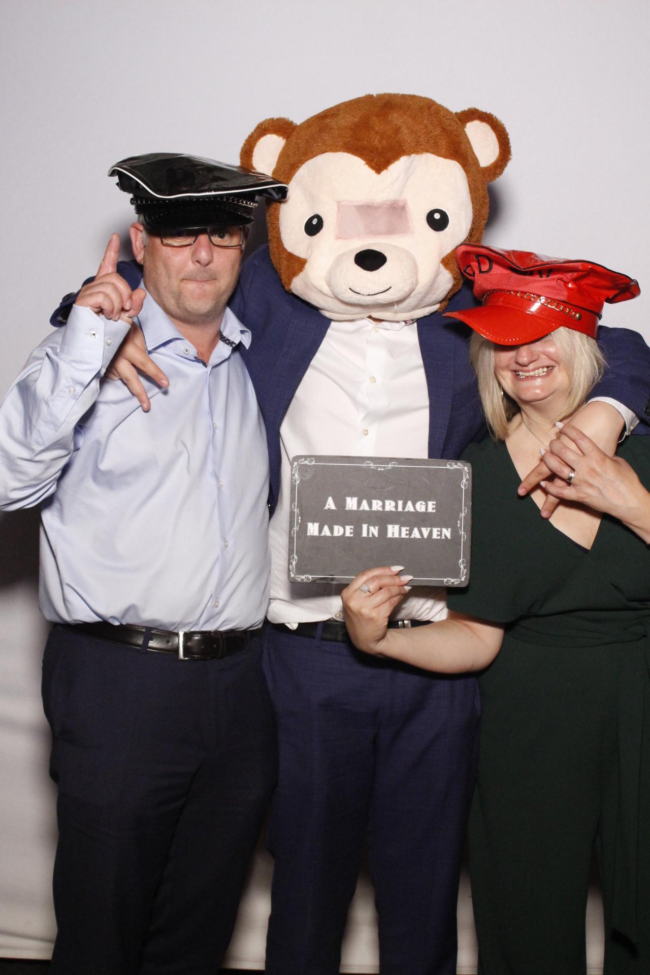 Kat & Neil's Wedding | View more photos from the event at gallery.myphotoboothexperience.co.uk/u/MyPhotoBoothExperienceLtd/Kat-Neils-Wedding