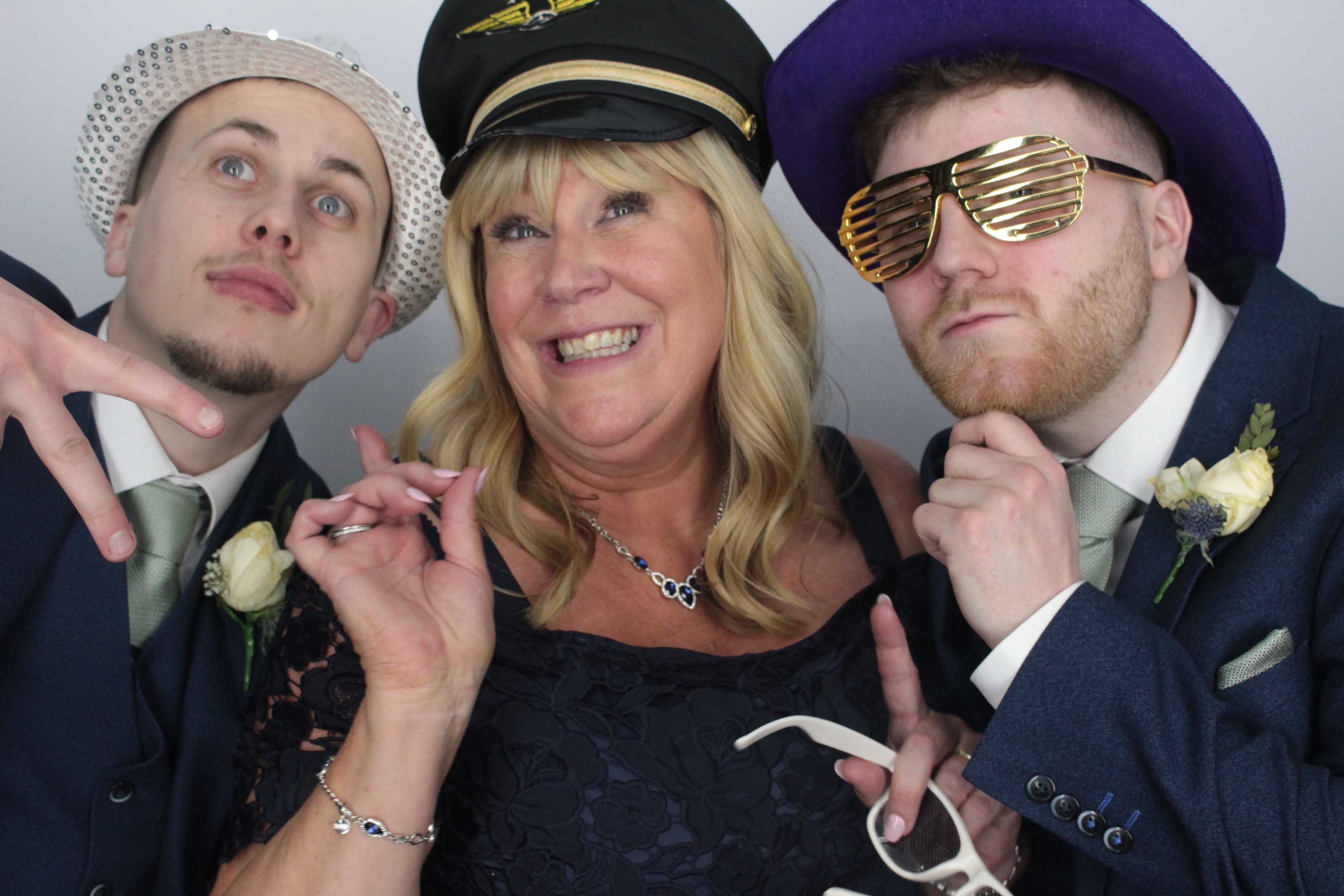 Kathryn and Jason's Wedding  | View more photos from the event at gallery.myphotoboothexperience.co.uk/u/MyPhotoBoothExperienceLtd/Kathryn-and-Jasons-Wedding