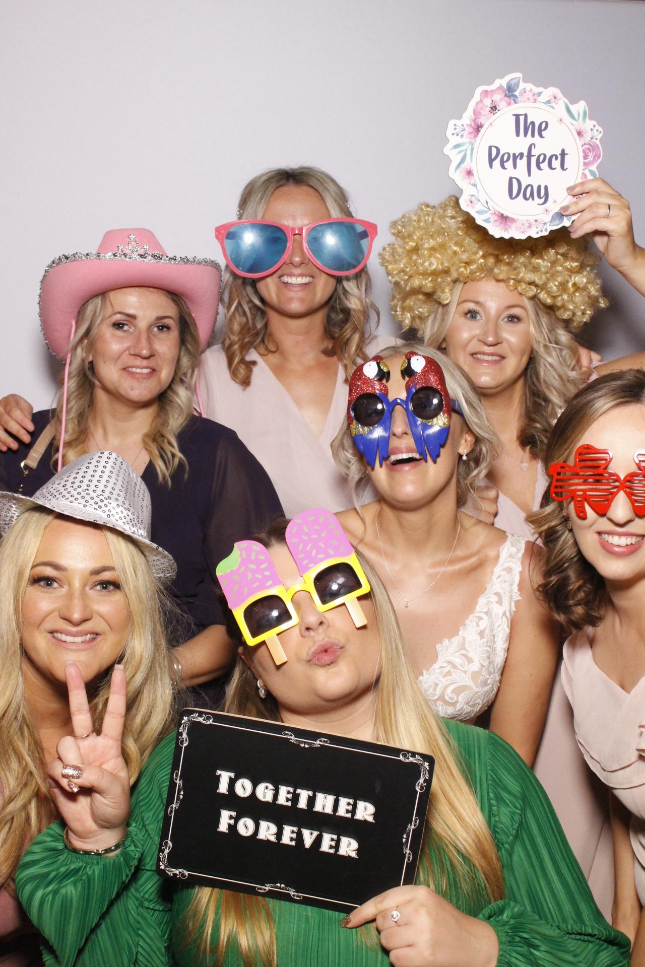 Lauren & Perry's Wedding  | View more photos from the event at gallery.myphotoboothexperience.co.uk/u/MyPhotoBoothExperienceLtd/Lauren-Perrys-Wedding