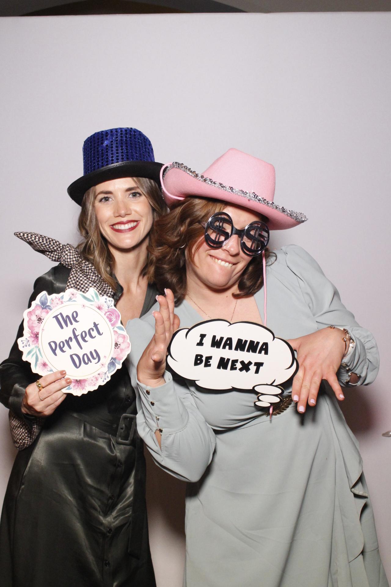 Lauren & Perry's Wedding  | View more photos from the event at gallery.myphotoboothexperience.co.uk/u/MyPhotoBoothExperienceLtd/Lauren-Perrys-Wedding