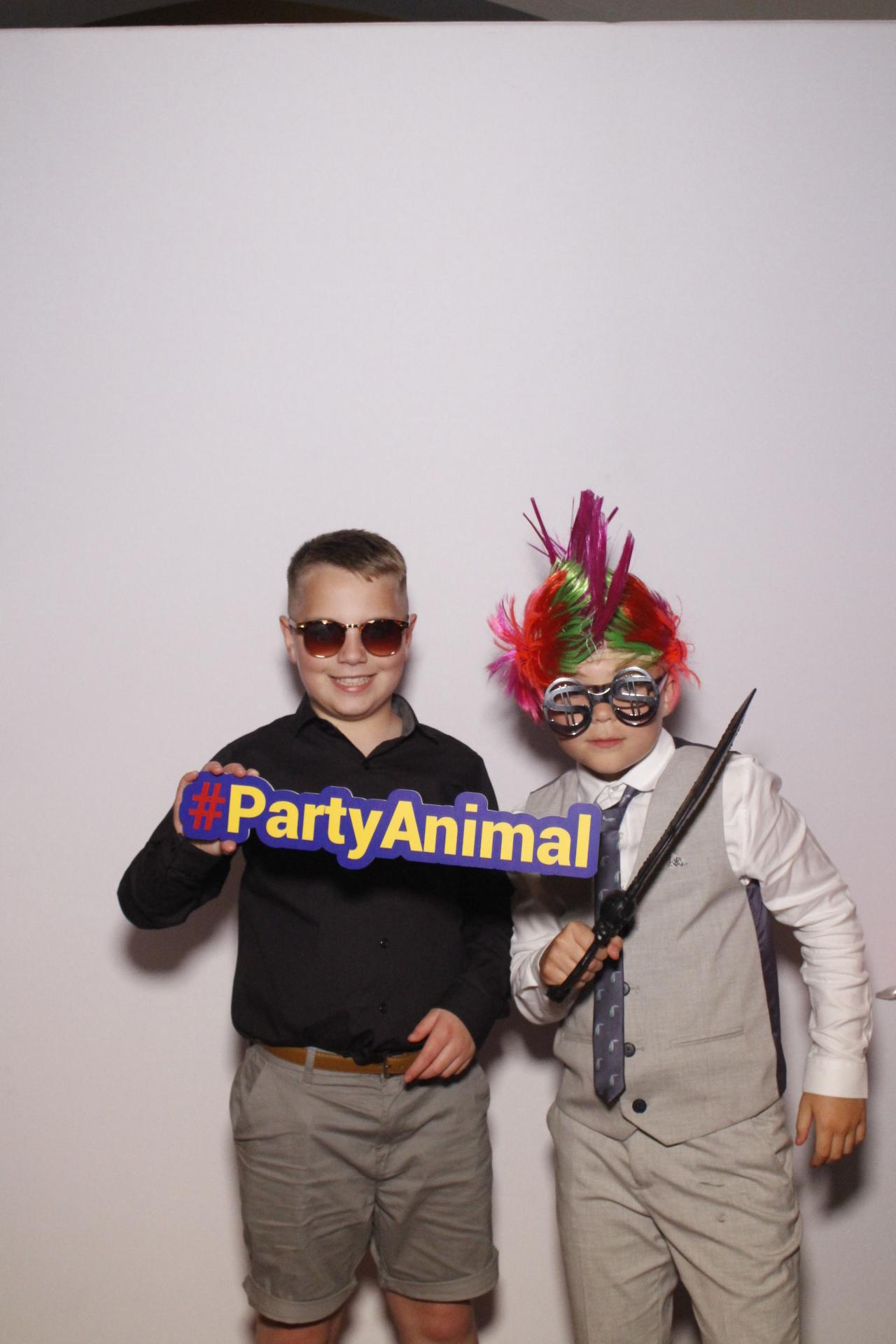 Lauren & Perry's Wedding  | View more photos from the event at gallery.myphotoboothexperience.co.uk/u/MyPhotoBoothExperienceLtd/Lauren-Perrys-Wedding