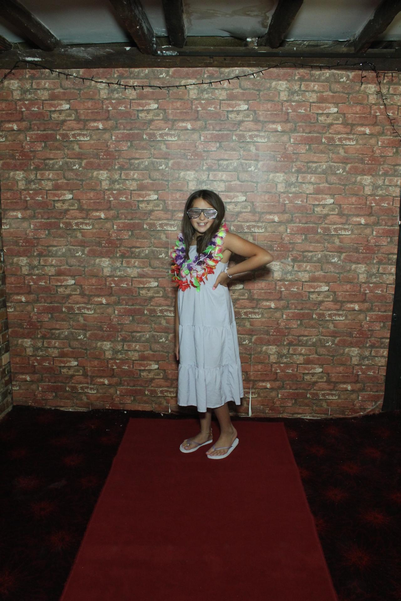 Les & Linda's Wedding  | View more photos from the event at gallery.myphotoboothexperience.co.uk/u/MyPhotoBoothExperienceLtd/Les-Lindas-Wedding