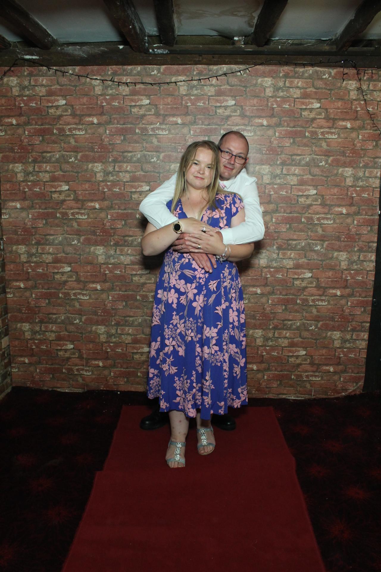 Les & Linda's Wedding  | View more photos from the event at gallery.myphotoboothexperience.co.uk/u/MyPhotoBoothExperienceLtd/Les-Lindas-Wedding