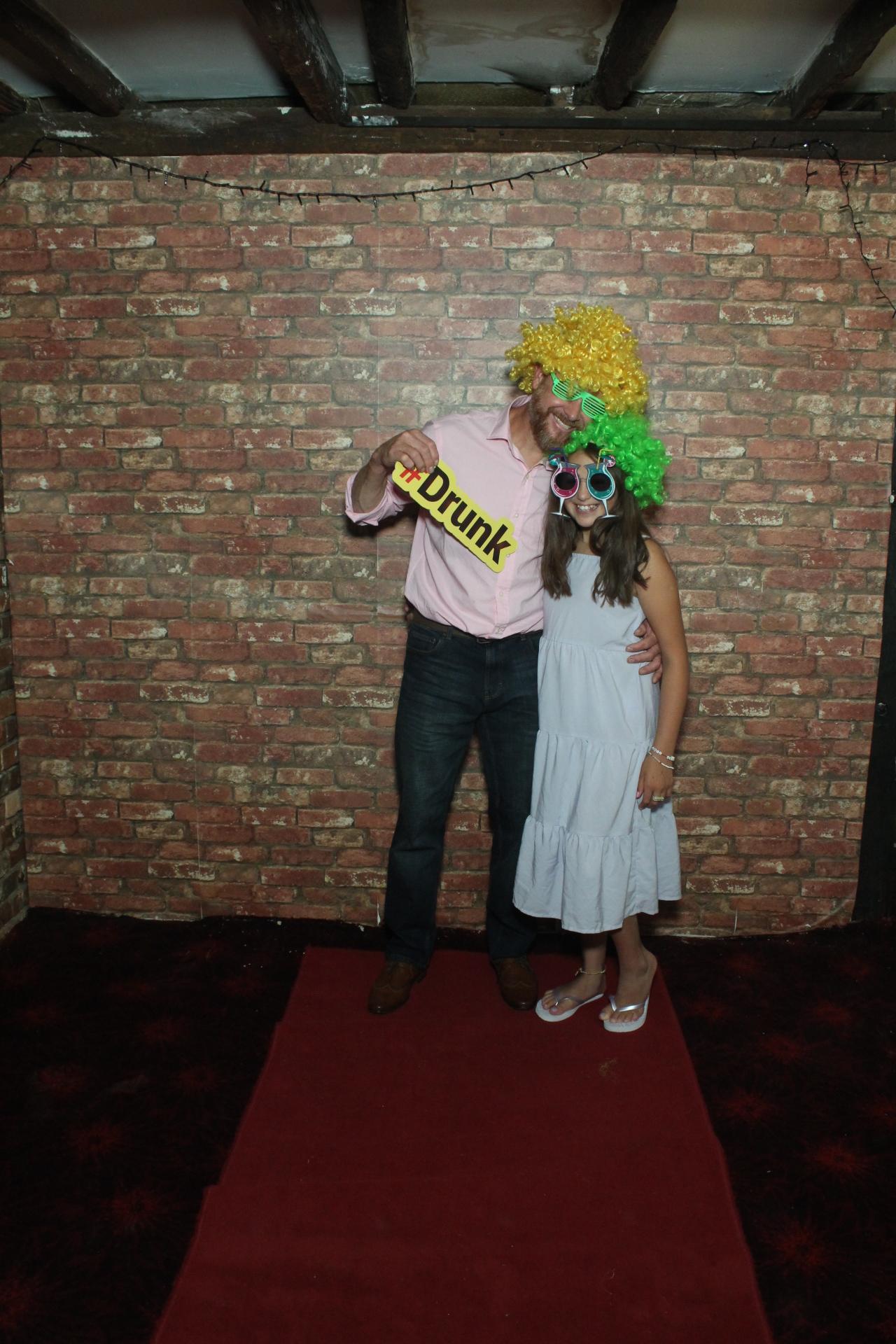 Les & Linda's Wedding  | View more photos from the event at gallery.myphotoboothexperience.co.uk/u/MyPhotoBoothExperienceLtd/Les-Lindas-Wedding