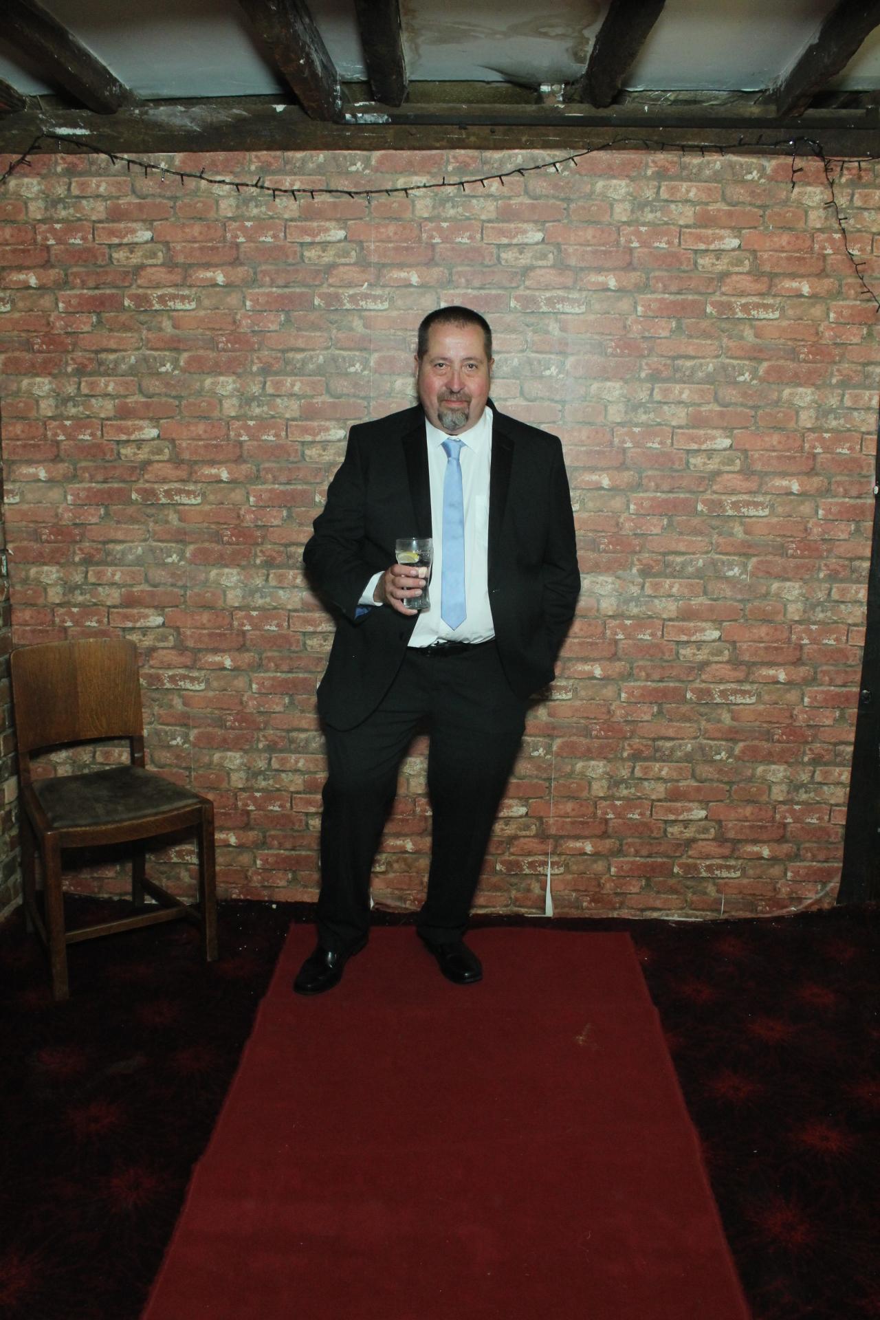 Les & Linda's Wedding  | View more photos from the event at gallery.myphotoboothexperience.co.uk/u/MyPhotoBoothExperienceLtd/Les-Lindas-Wedding