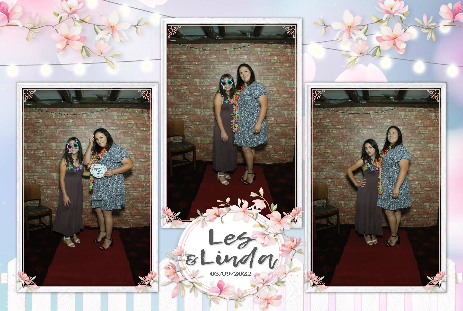 Les & Linda's Wedding  | View more photos from the event at gallery.myphotoboothexperience.co.uk/u/MyPhotoBoothExperienceLtd/Les-Lindas-Wedding
