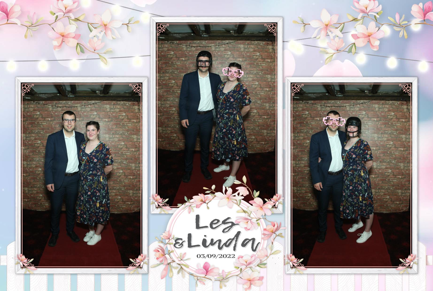 Les & Linda's Wedding  | View more photos from the event at gallery.myphotoboothexperience.co.uk/u/MyPhotoBoothExperienceLtd/Les-Lindas-Wedding