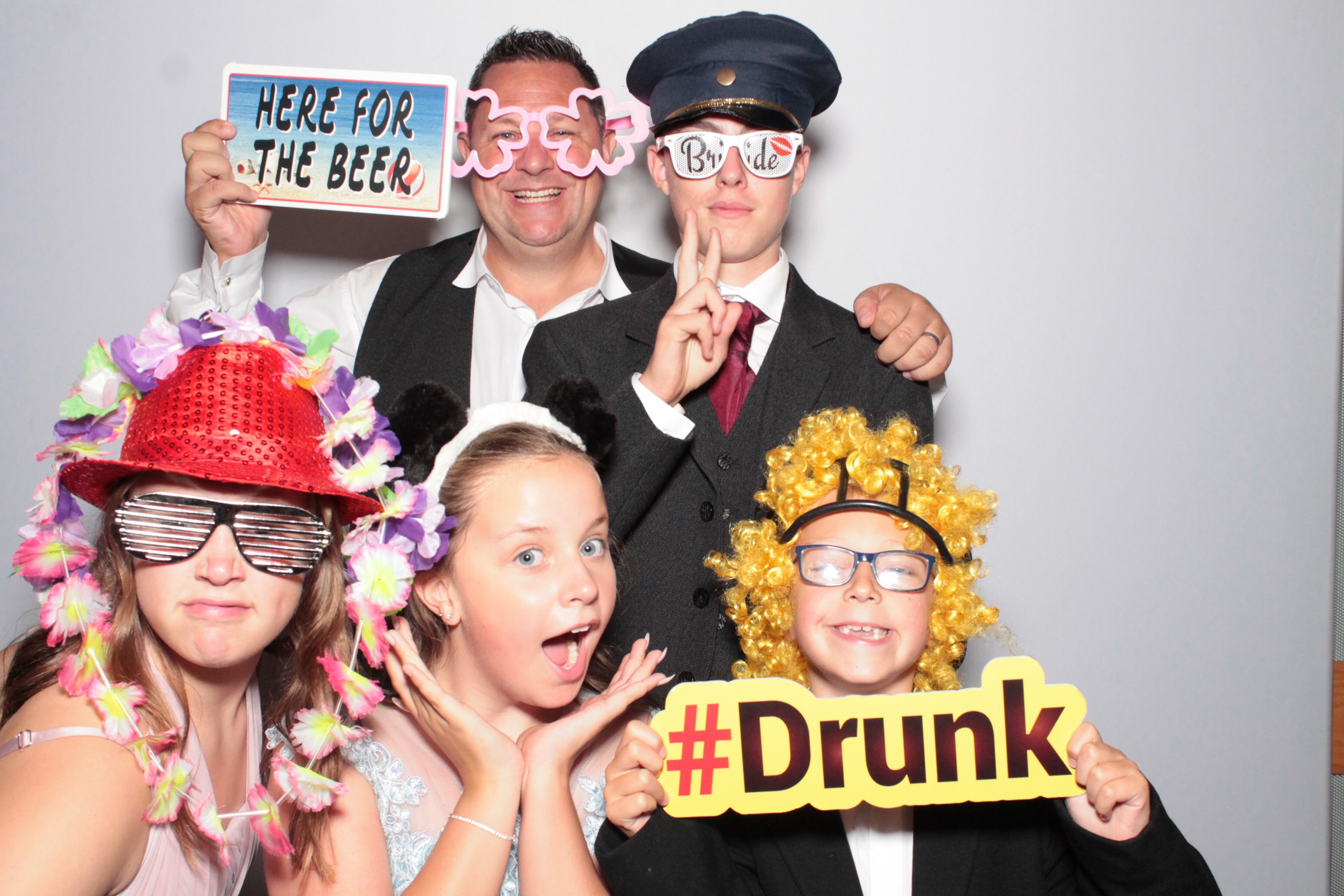 Liz & Dave's Wedding  | View more photos from the event at gallery.myphotoboothexperience.co.uk/u/MyPhotoBoothExperienceLtd/Liz-Daves-Wedding