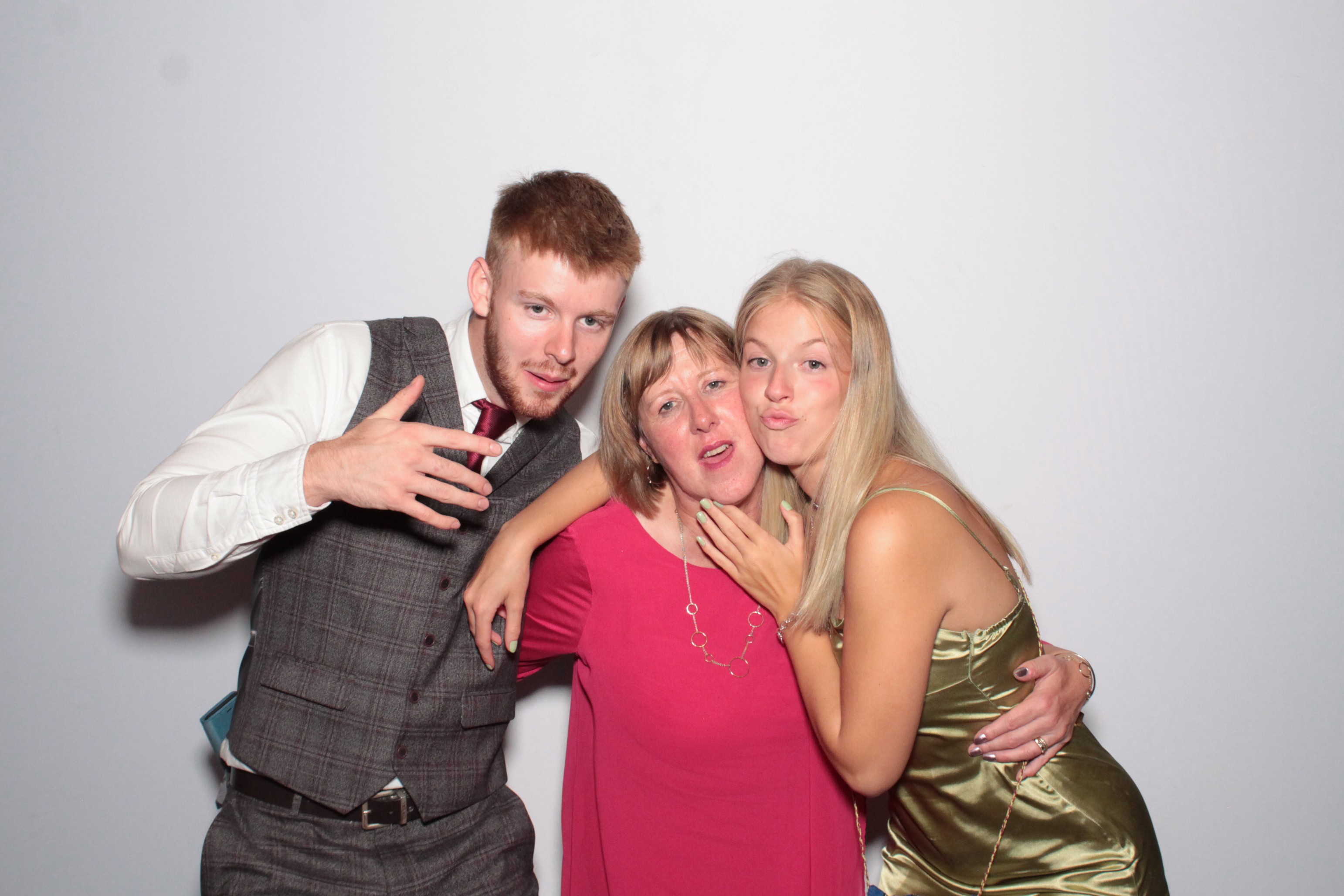 Liz & Dave's Wedding  | View more photos from the event at gallery.myphotoboothexperience.co.uk/u/MyPhotoBoothExperienceLtd/Liz-Daves-Wedding