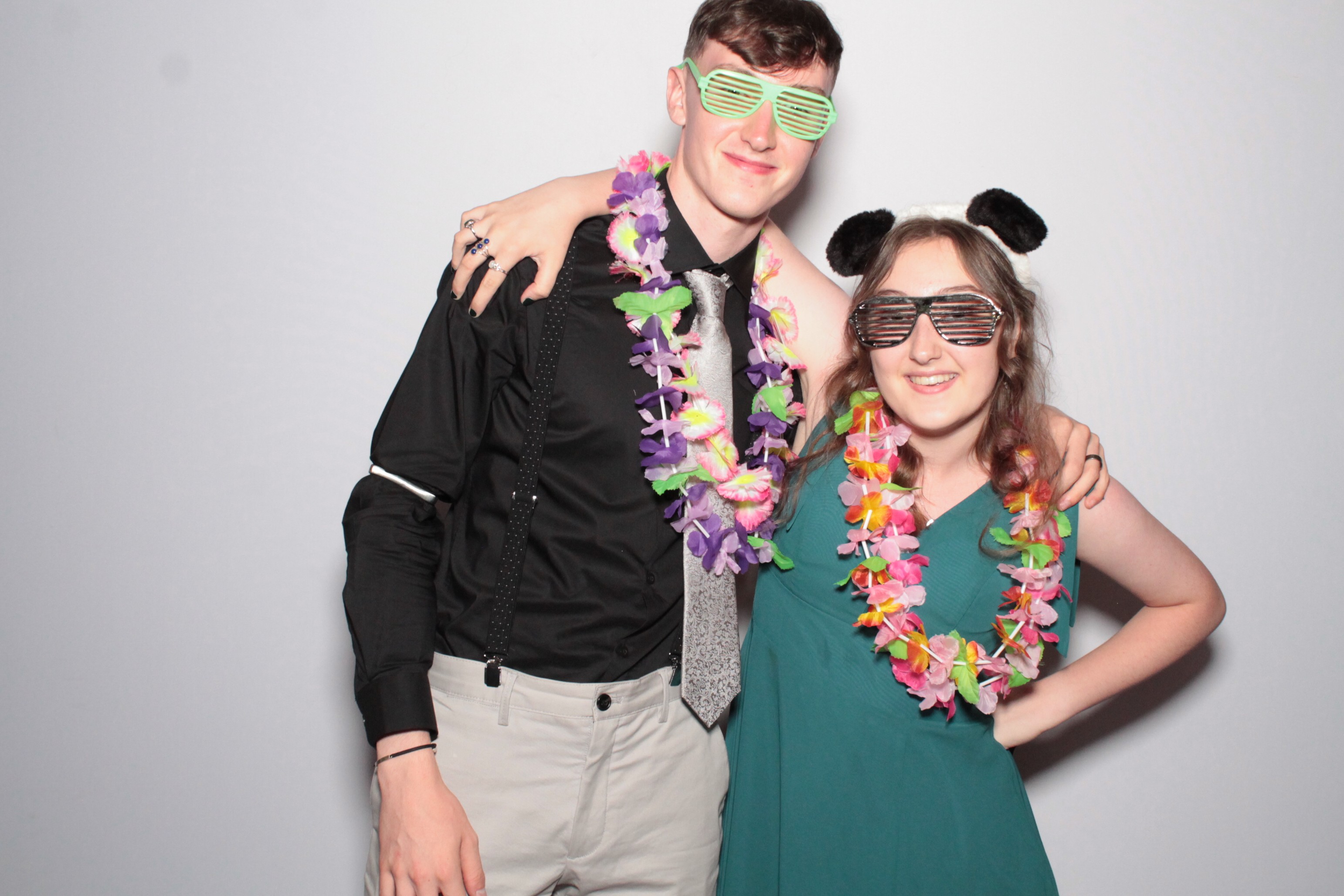 Liz & Dave's Wedding  | View more photos from the event at gallery.myphotoboothexperience.co.uk/u/MyPhotoBoothExperienceLtd/Liz-Daves-Wedding