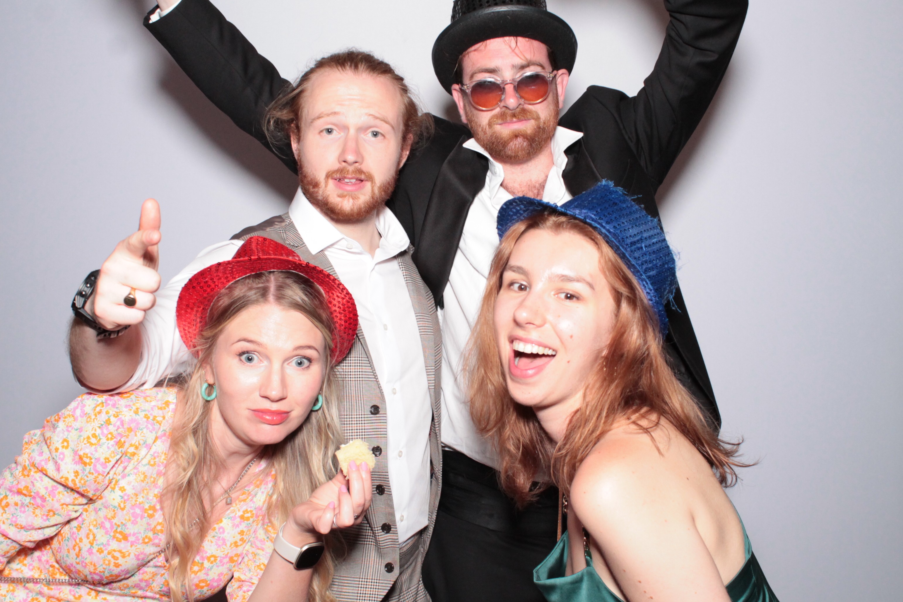 Liz & Dave's Wedding  | View more photos from the event at gallery.myphotoboothexperience.co.uk/u/MyPhotoBoothExperienceLtd/Liz-Daves-Wedding
