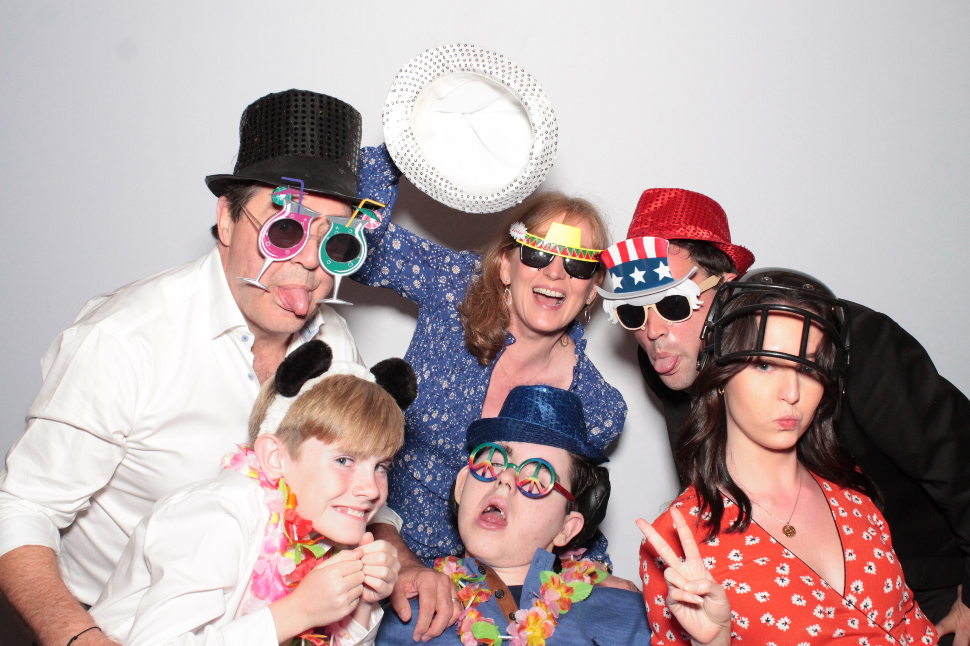 Liz & Dave's Wedding  | View more photos from the event at gallery.myphotoboothexperience.co.uk/u/MyPhotoBoothExperienceLtd/Liz-Daves-Wedding
