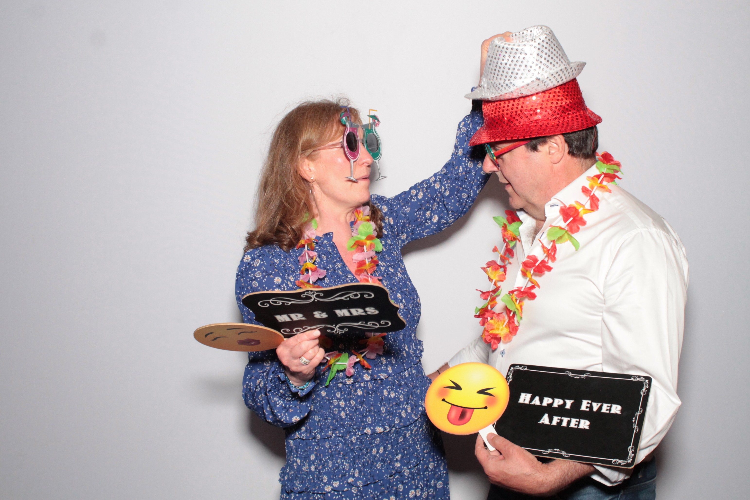 Liz & Dave's Wedding  | View more photos from the event at gallery.myphotoboothexperience.co.uk/u/MyPhotoBoothExperienceLtd/Liz-Daves-Wedding
