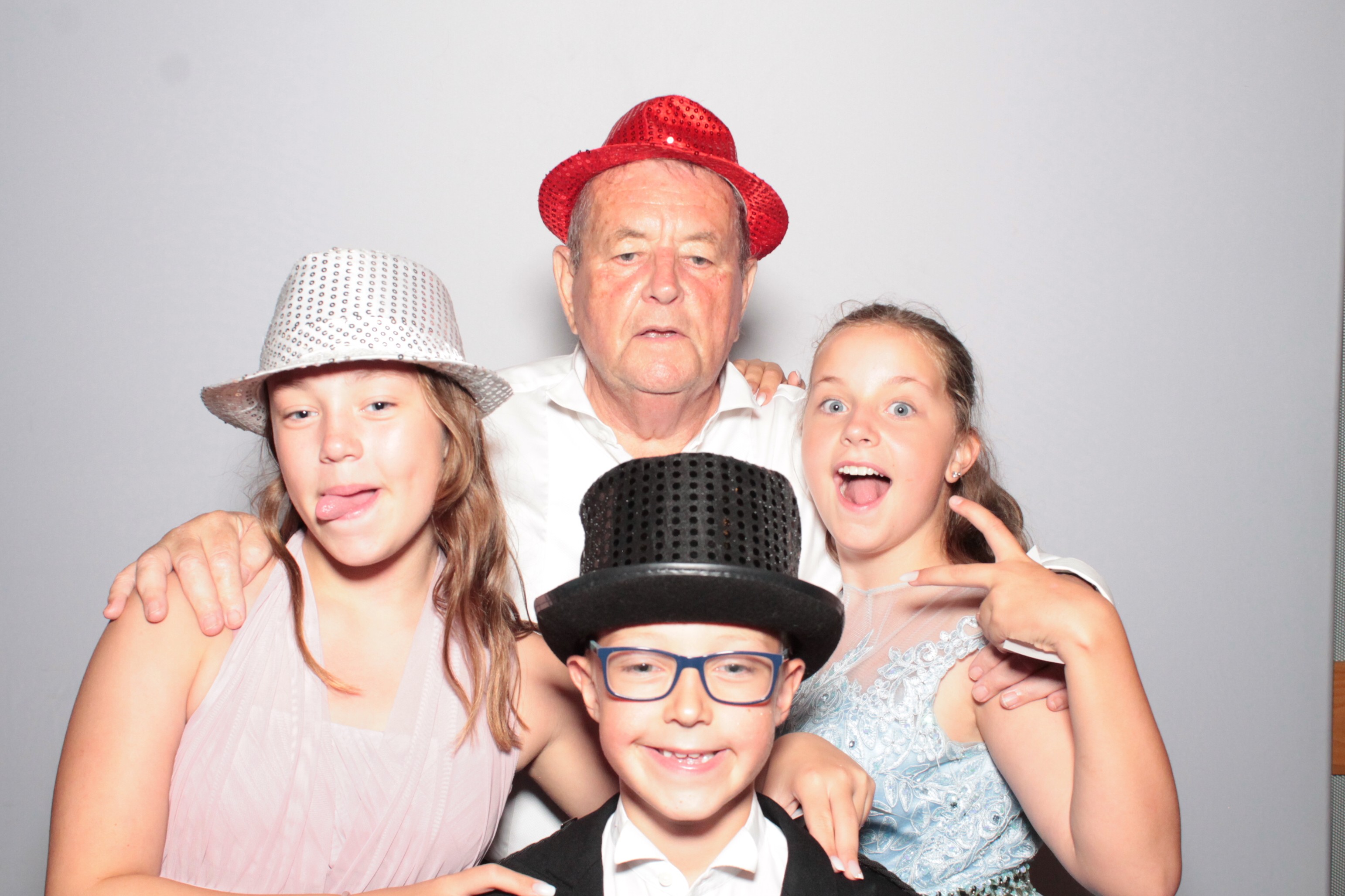 Liz & Dave's Wedding  | View more photos from the event at gallery.myphotoboothexperience.co.uk/u/MyPhotoBoothExperienceLtd/Liz-Daves-Wedding