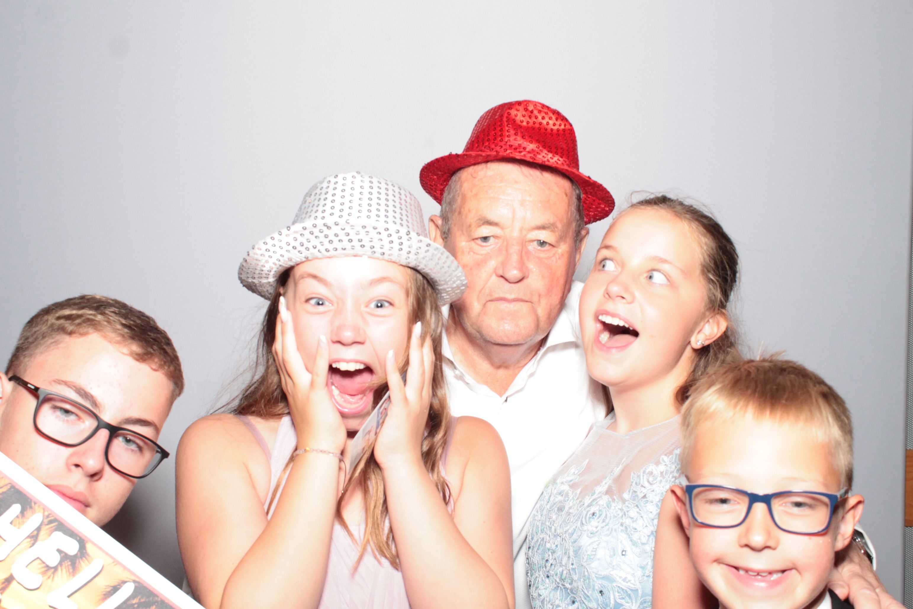 Liz & Dave's Wedding  | View more photos from the event at gallery.myphotoboothexperience.co.uk/u/MyPhotoBoothExperienceLtd/Liz-Daves-Wedding