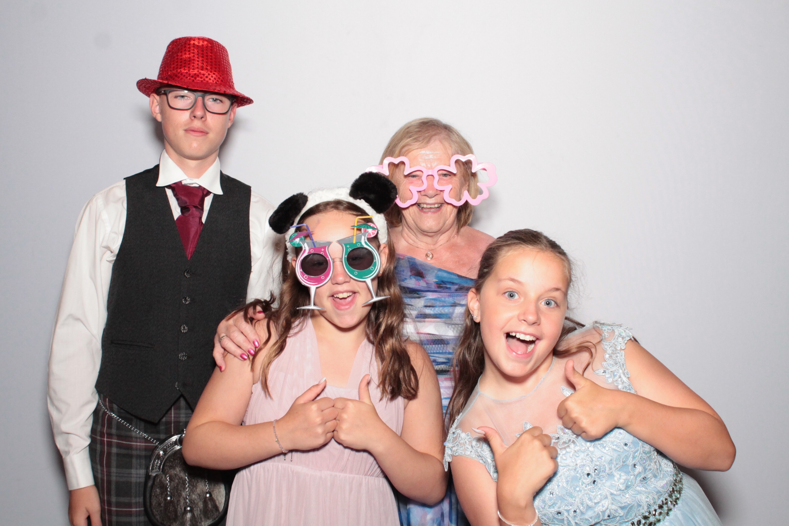 Liz & Dave's Wedding  | View more photos from the event at gallery.myphotoboothexperience.co.uk/u/MyPhotoBoothExperienceLtd/Liz-Daves-Wedding